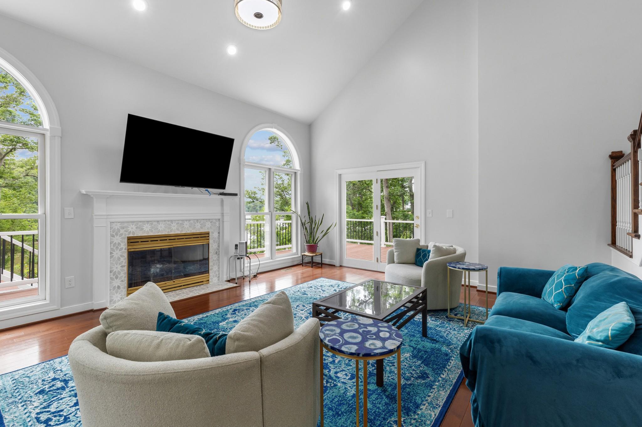 PORT ISLE - Residential