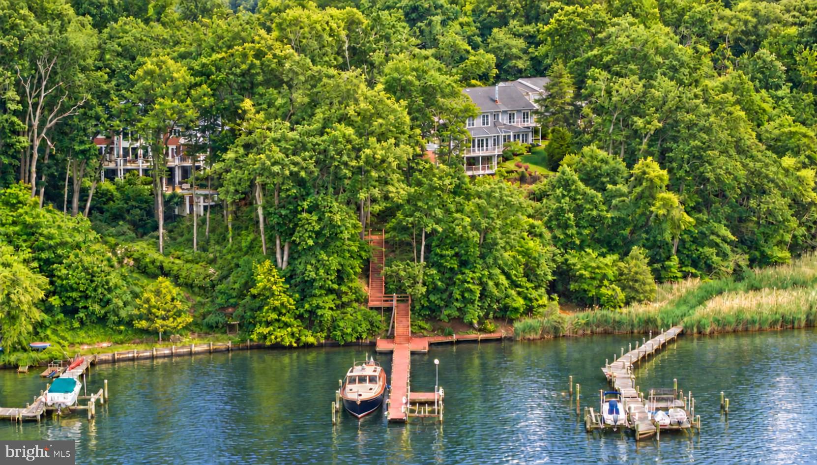 575 LAUREL ROAD
