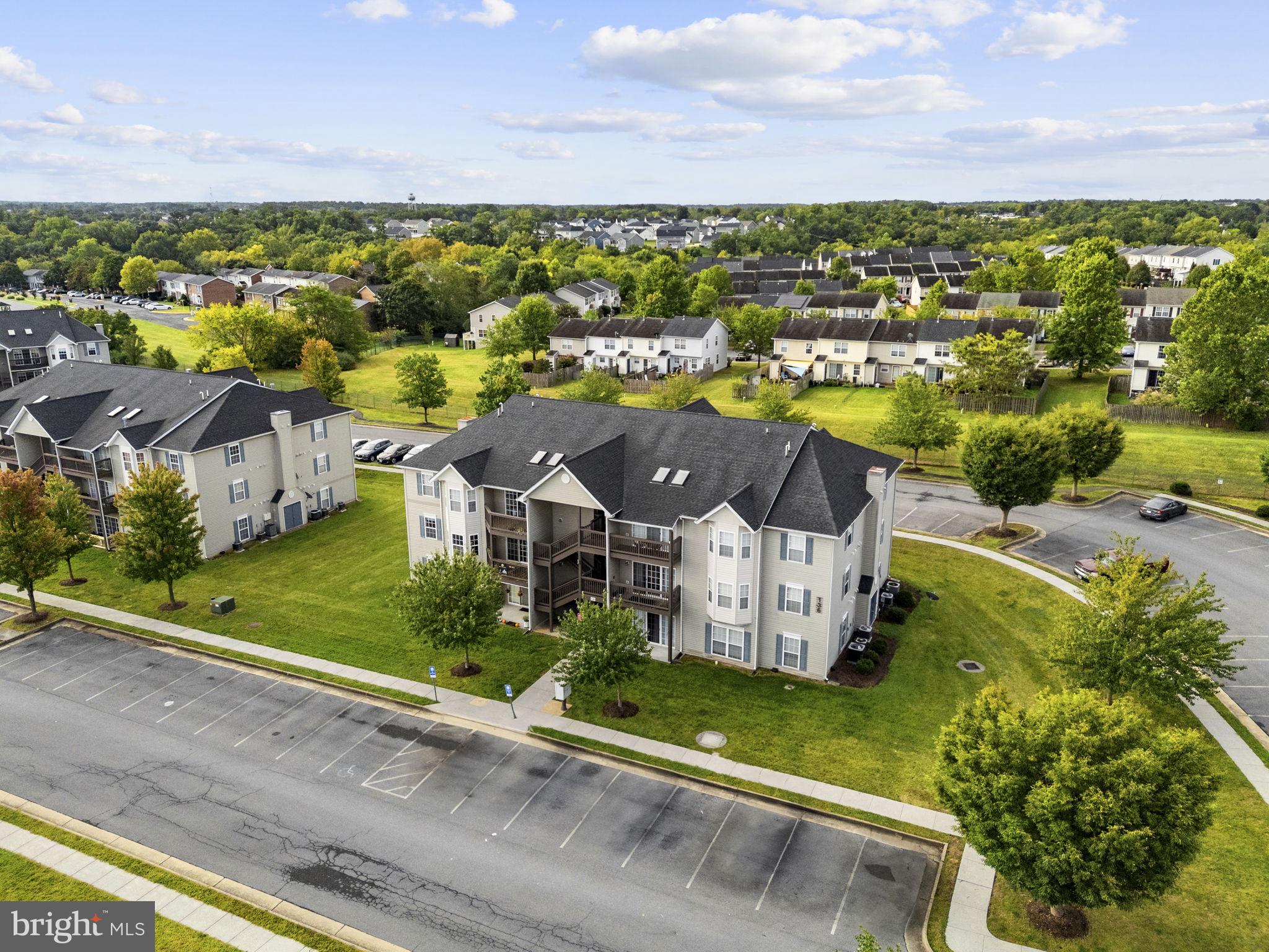 136 BROOKLAND COURT 9 9