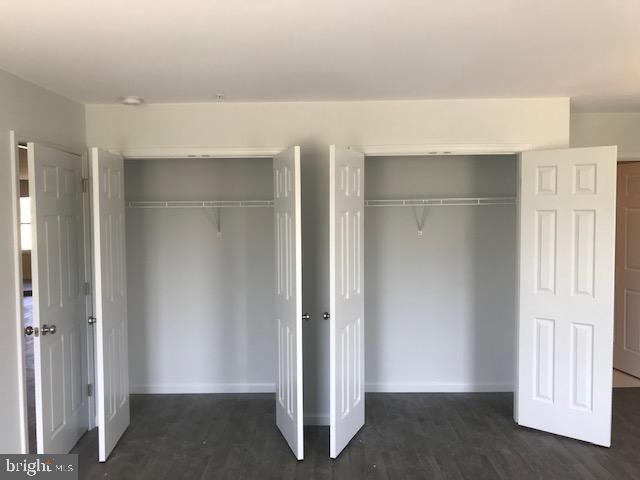 THORNWOOD VILLAGE - Residential