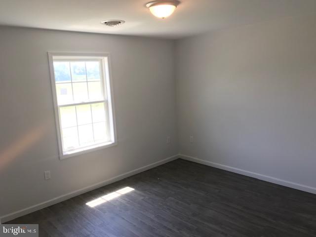 THORNWOOD VILLAGE - Residential