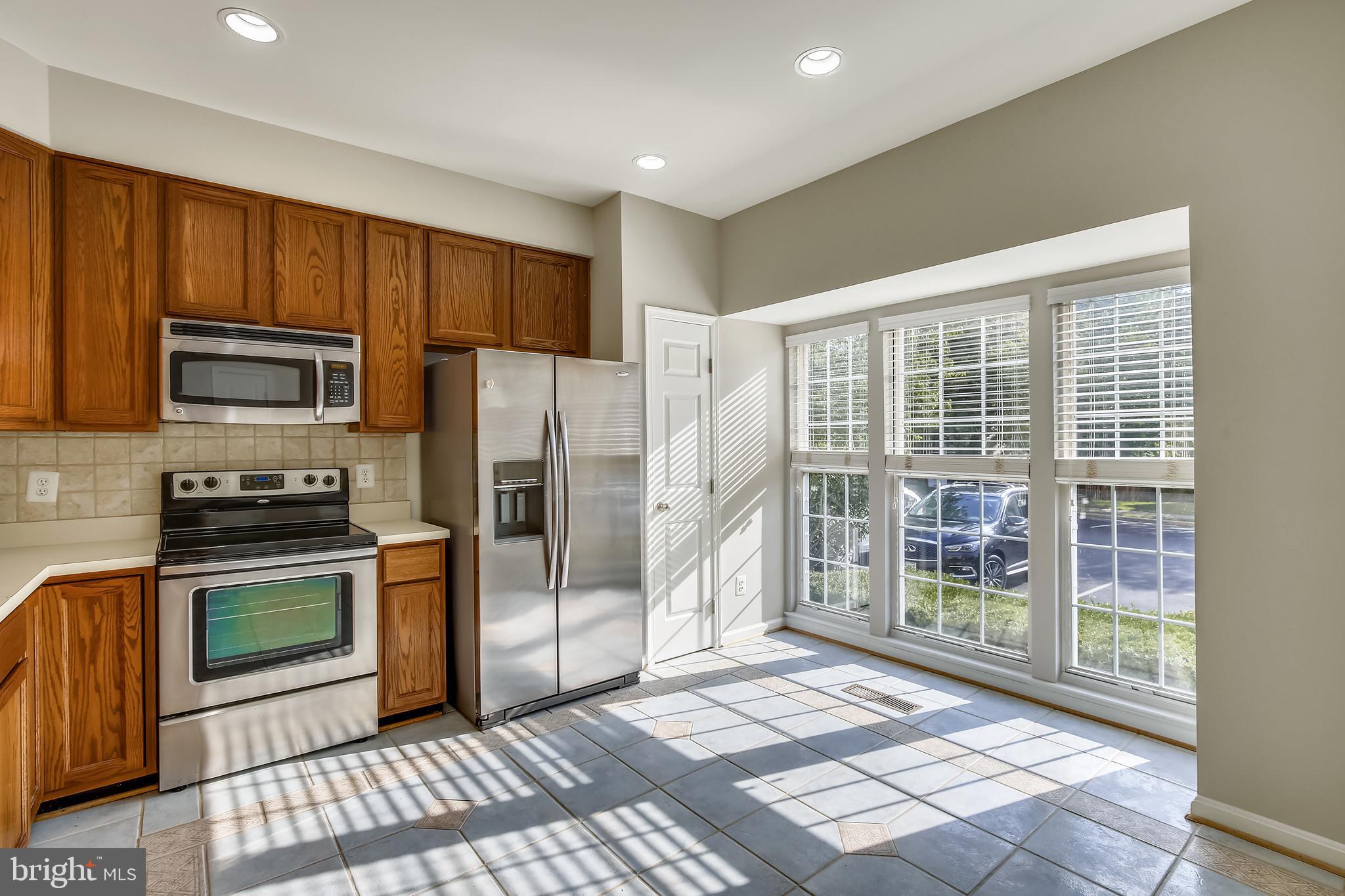 COMPTON VILLAGE - Residential