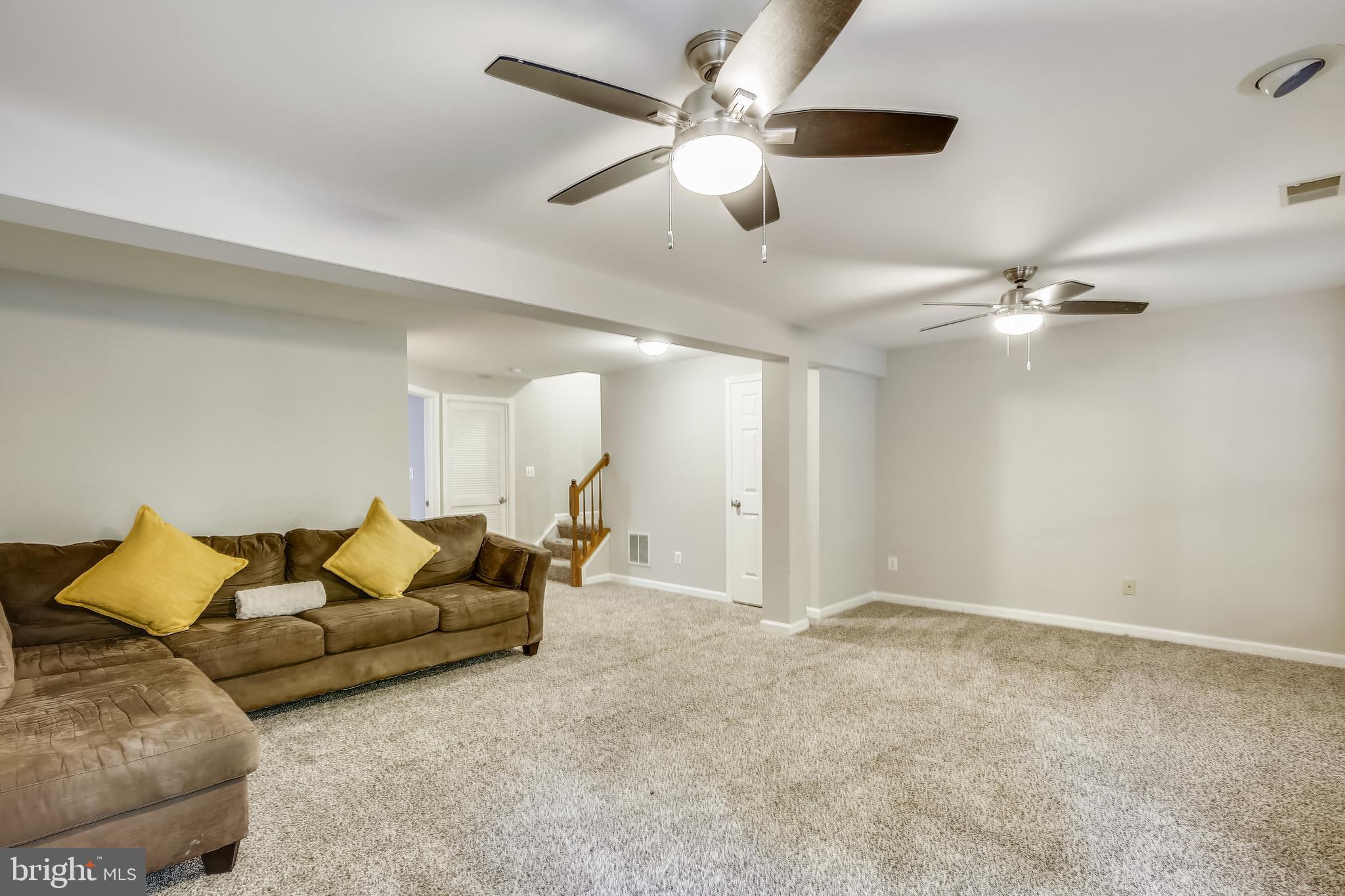 COMPTON VILLAGE - Residential