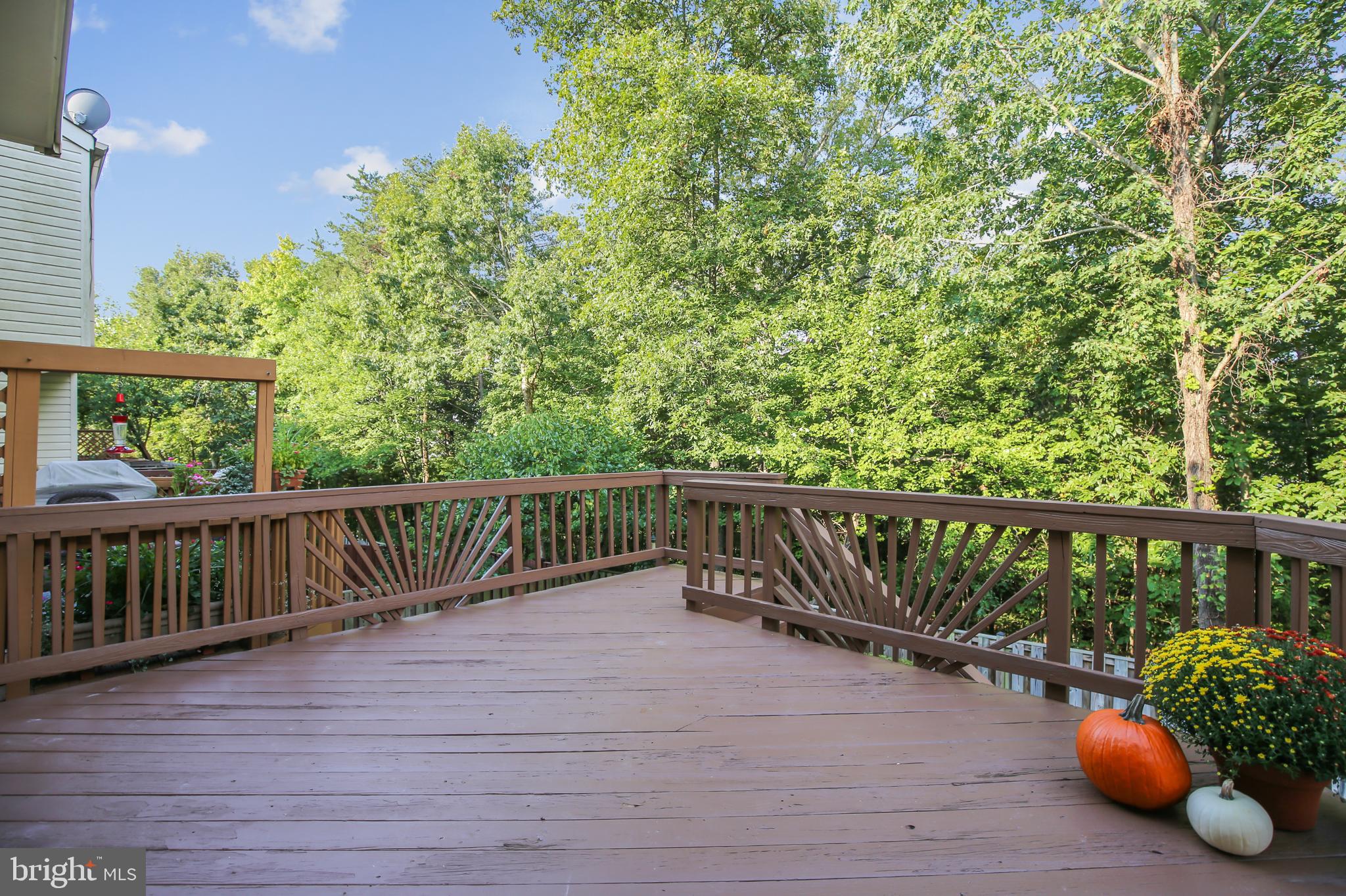 COMPTON VILLAGE - Residential