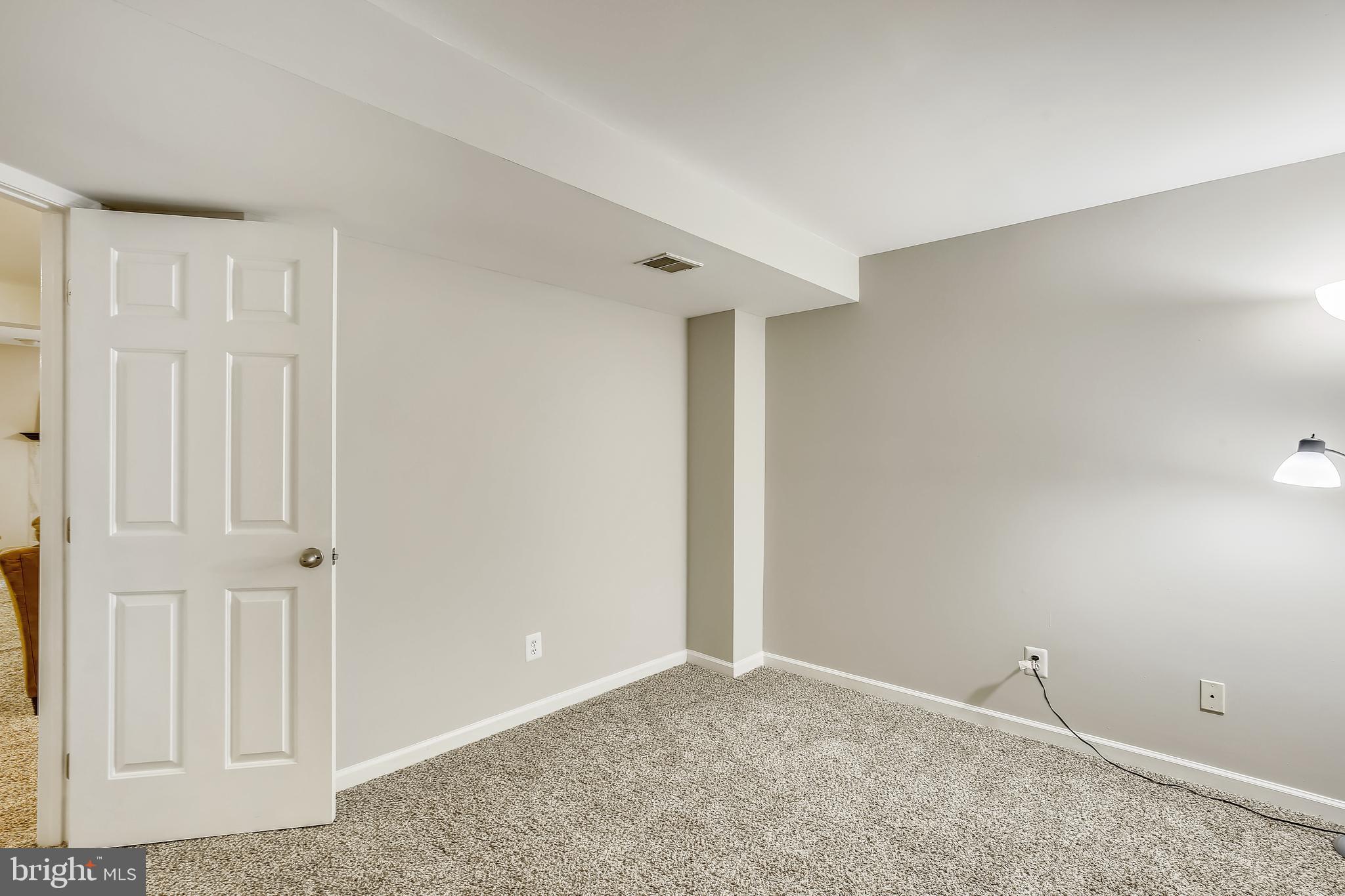 COMPTON VILLAGE - Residential