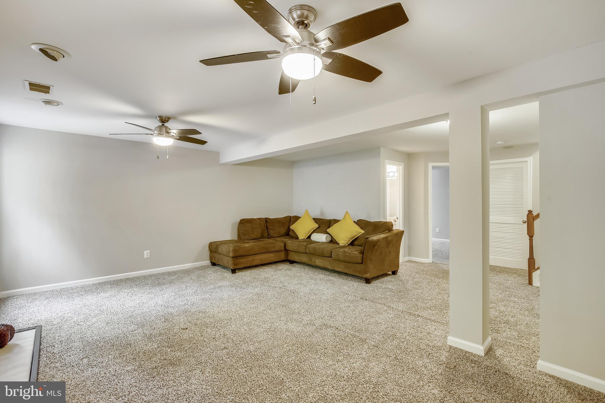 COMPTON VILLAGE - Residential