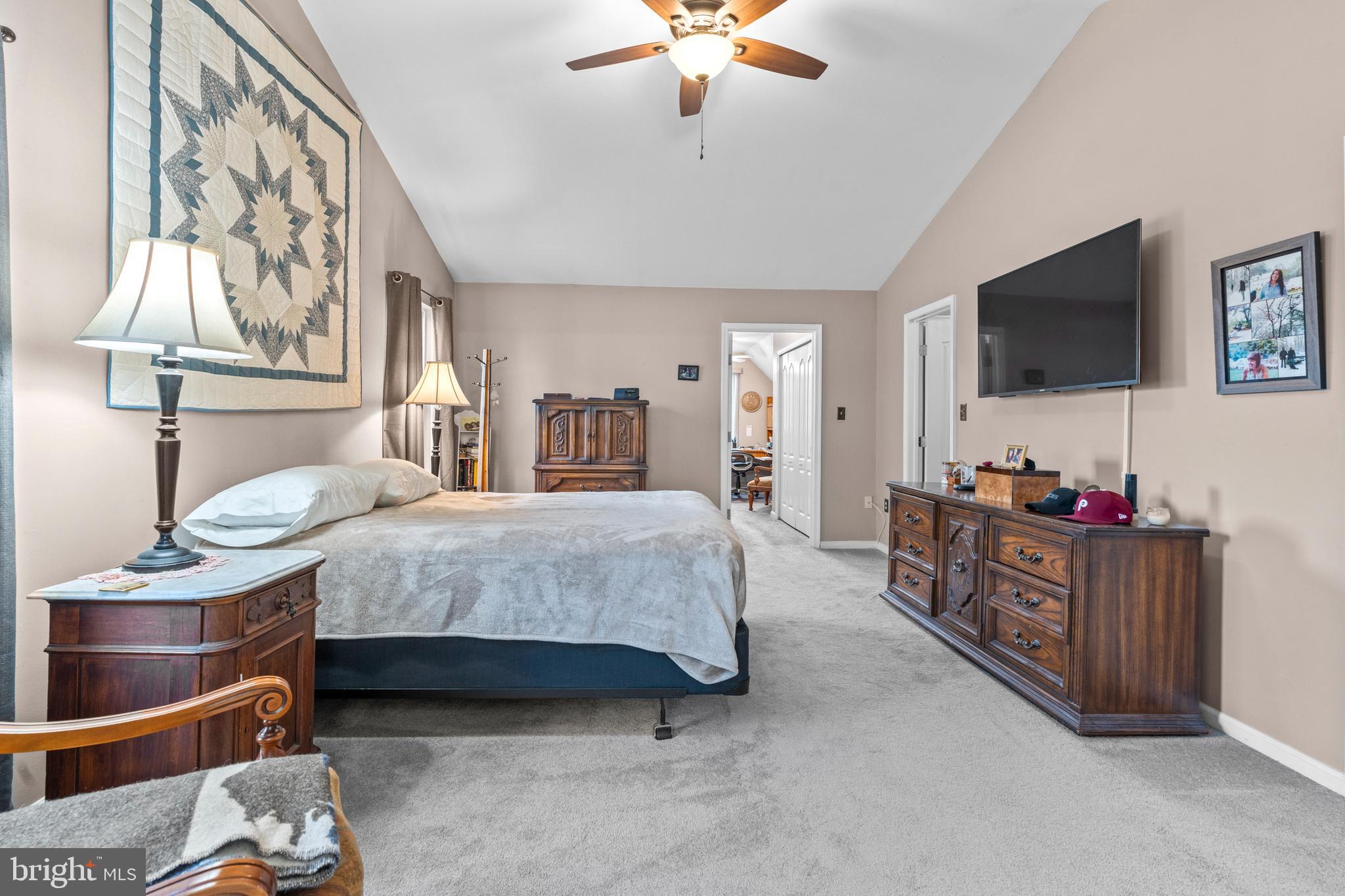 OLDE VILLAGE - Residential