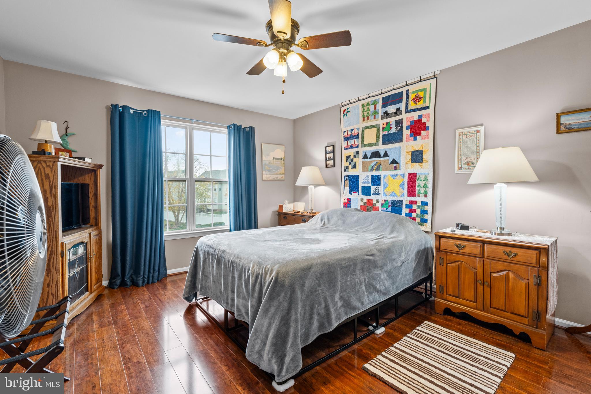 OLDE VILLAGE - Residential