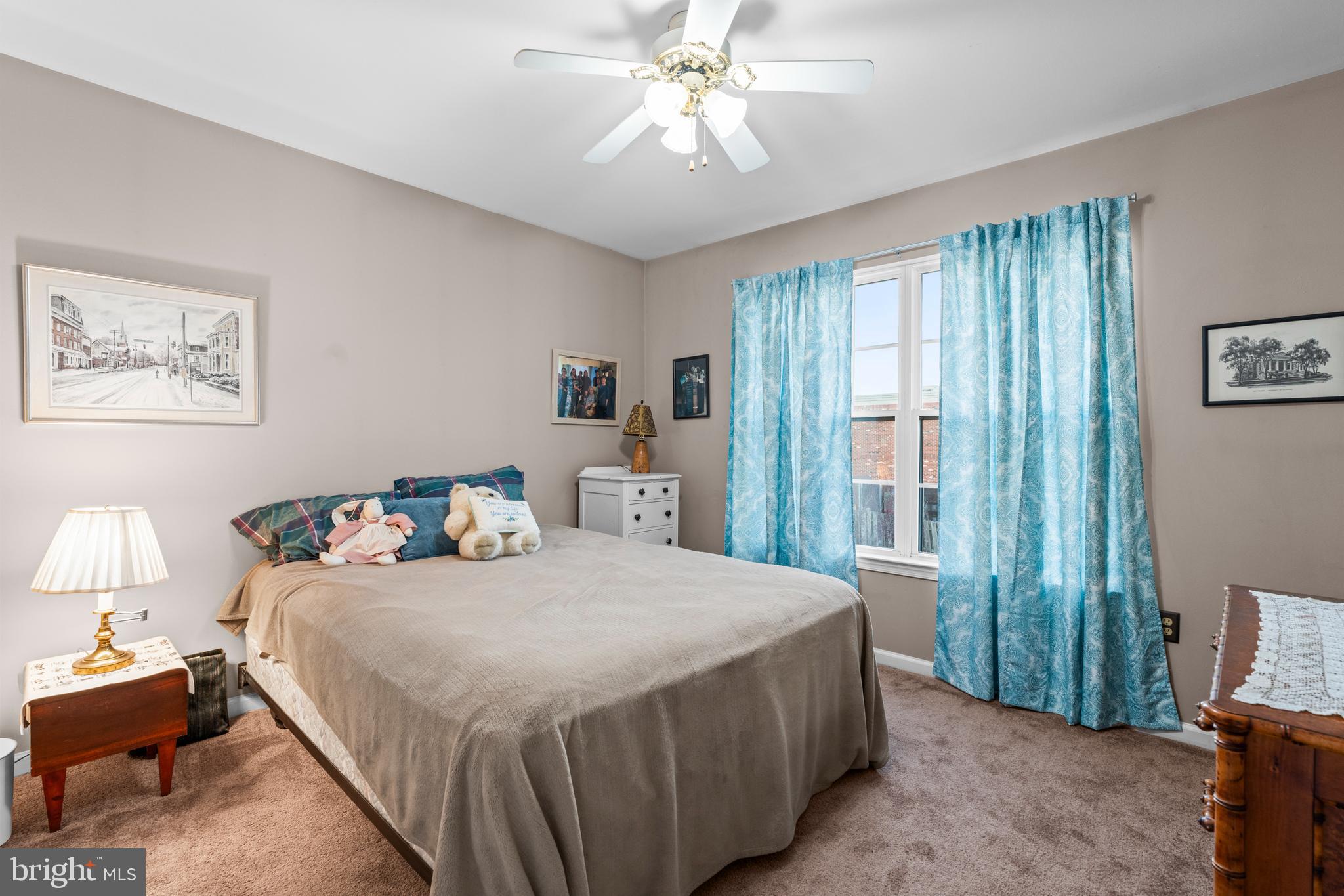 OLDE VILLAGE - Residential