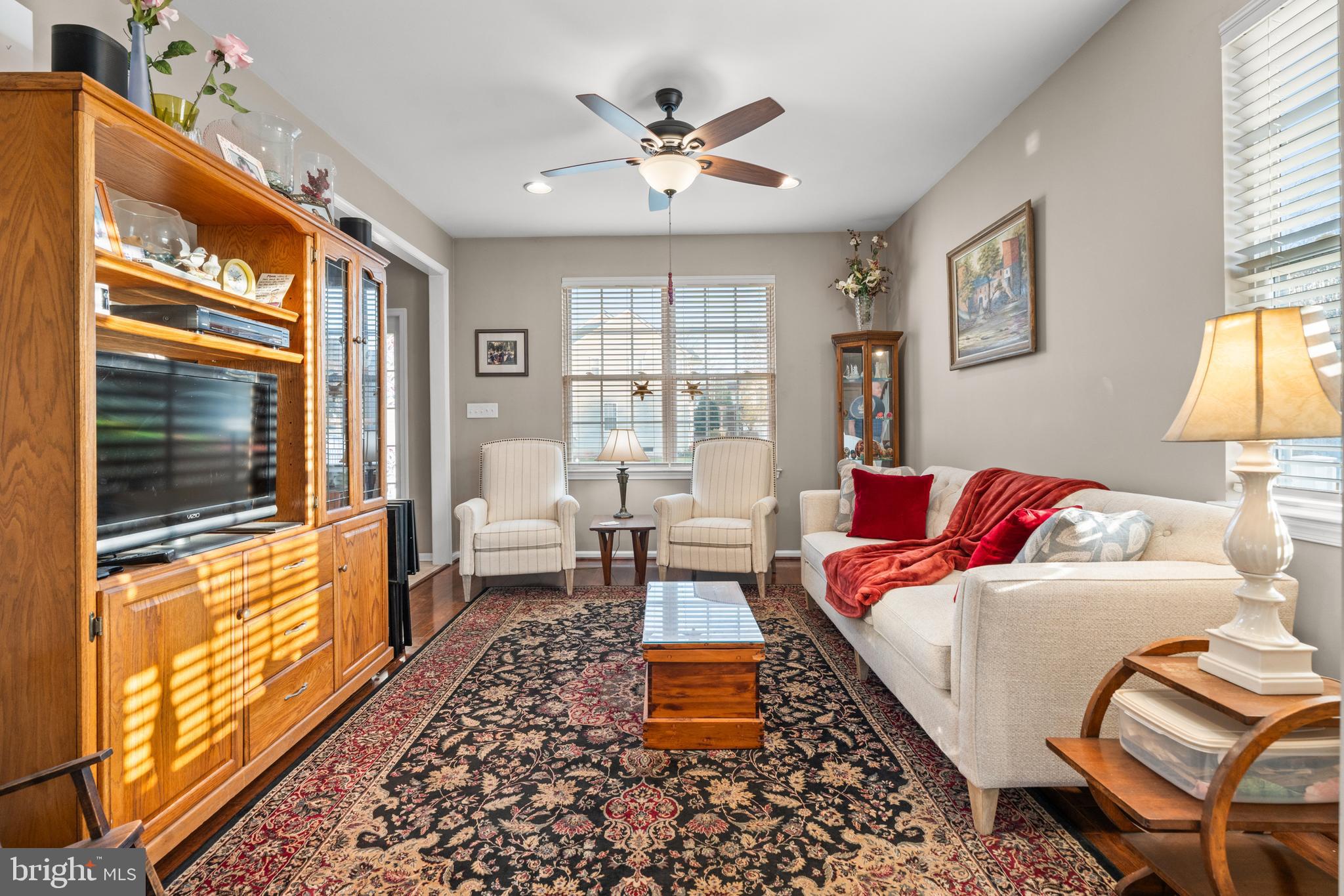 OLDE VILLAGE - Residential