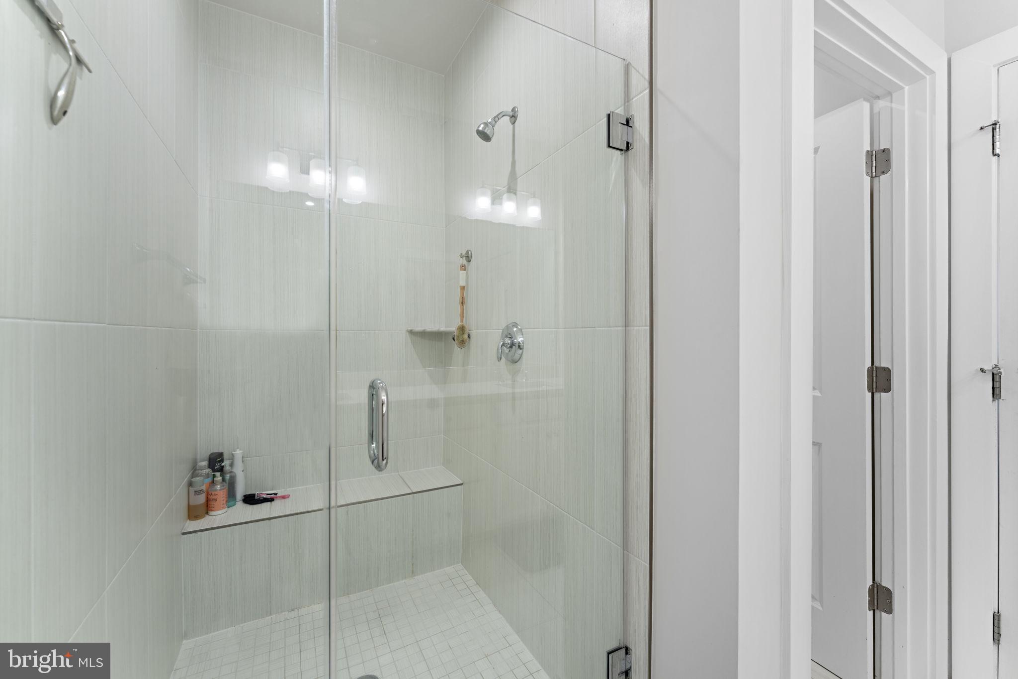 POTOMAC SHORES - Residential