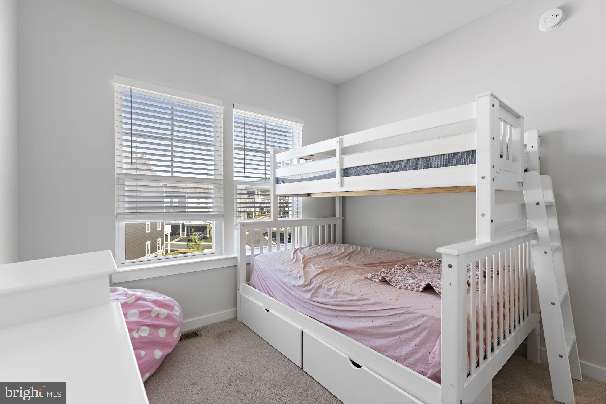 POTOMAC SHORES - Residential