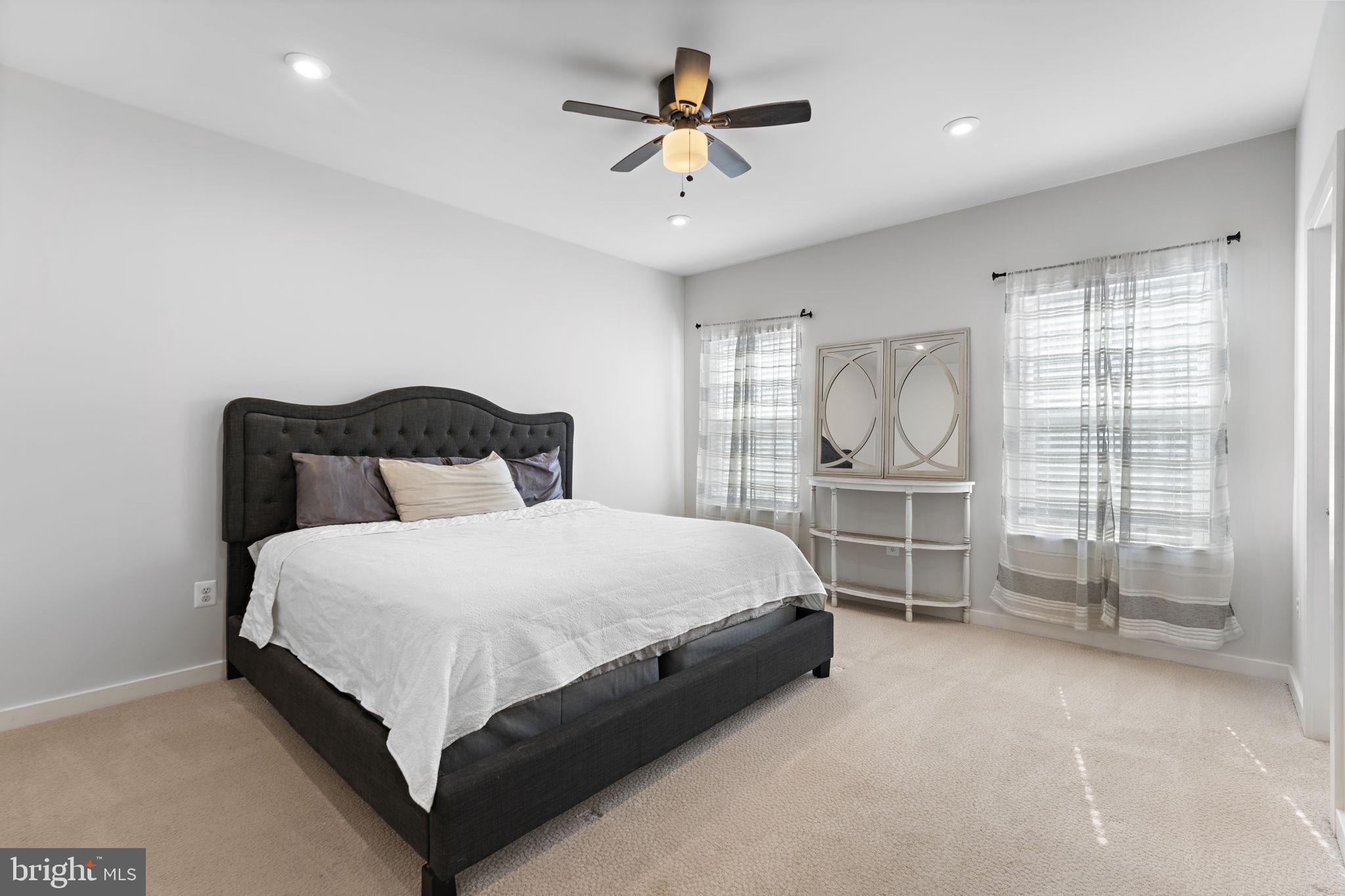 POTOMAC SHORES - Residential