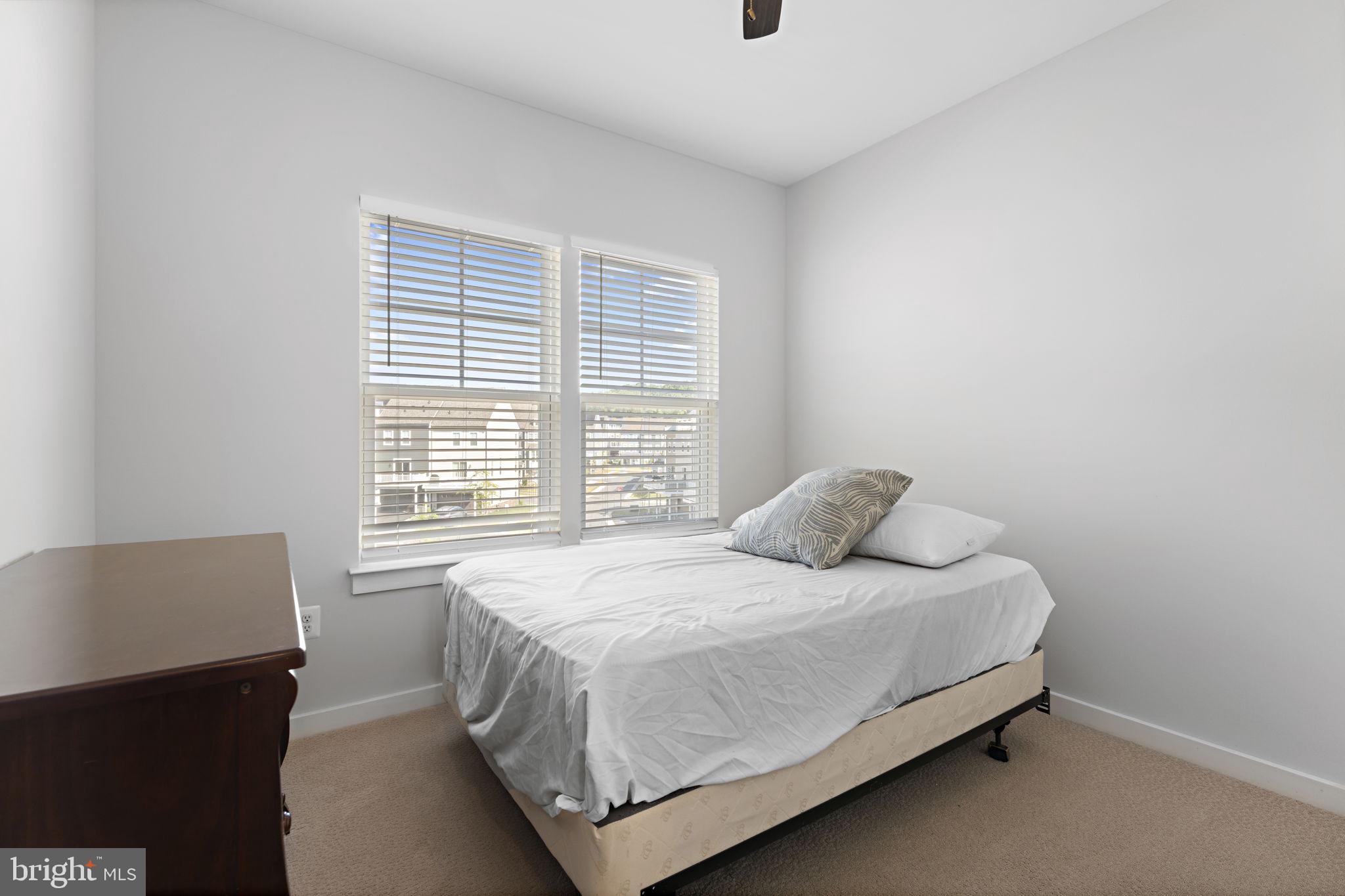 POTOMAC SHORES - Residential