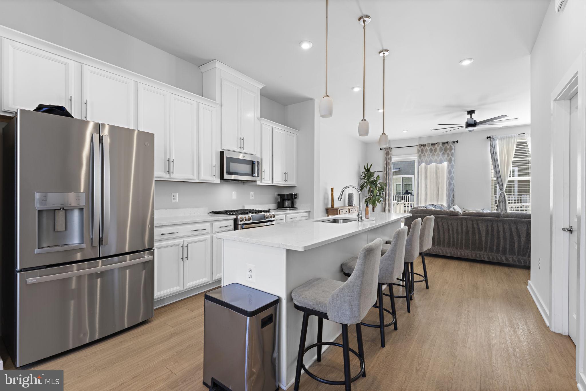 POTOMAC SHORES - Residential