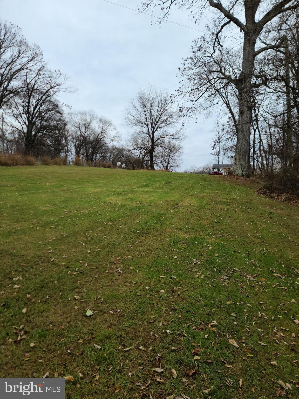 WEST FRIENDSHIP - Land