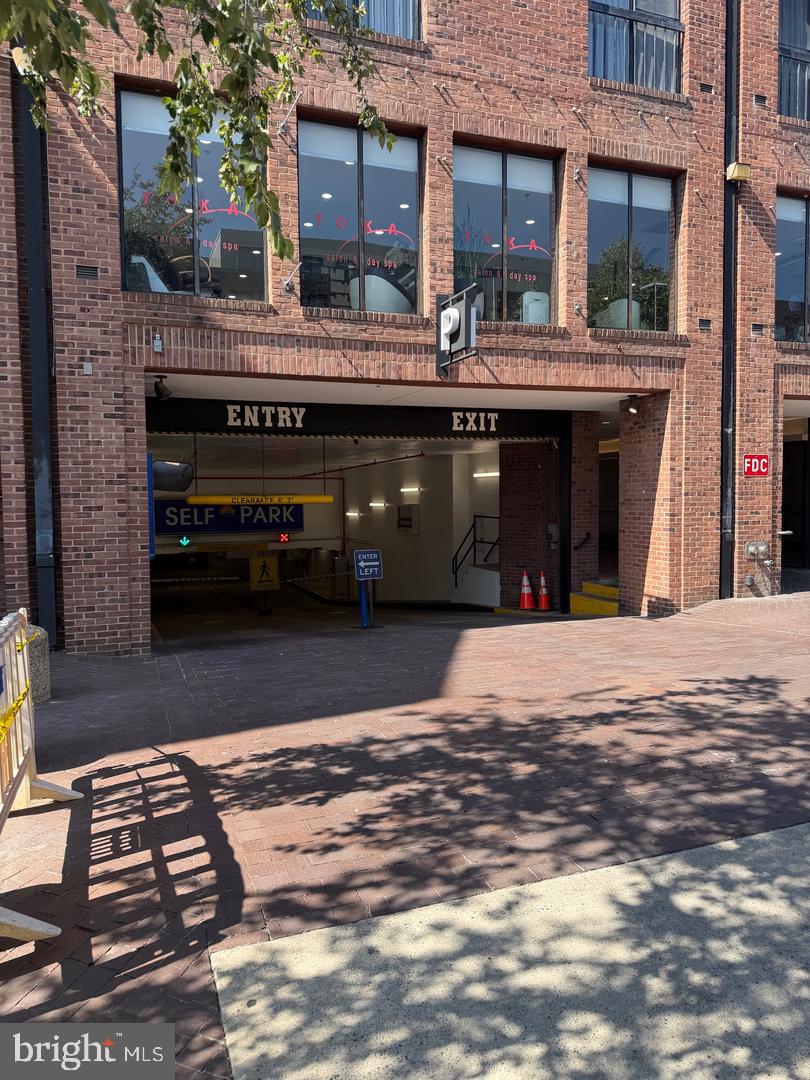3251 PROSPECT STREET NW 409