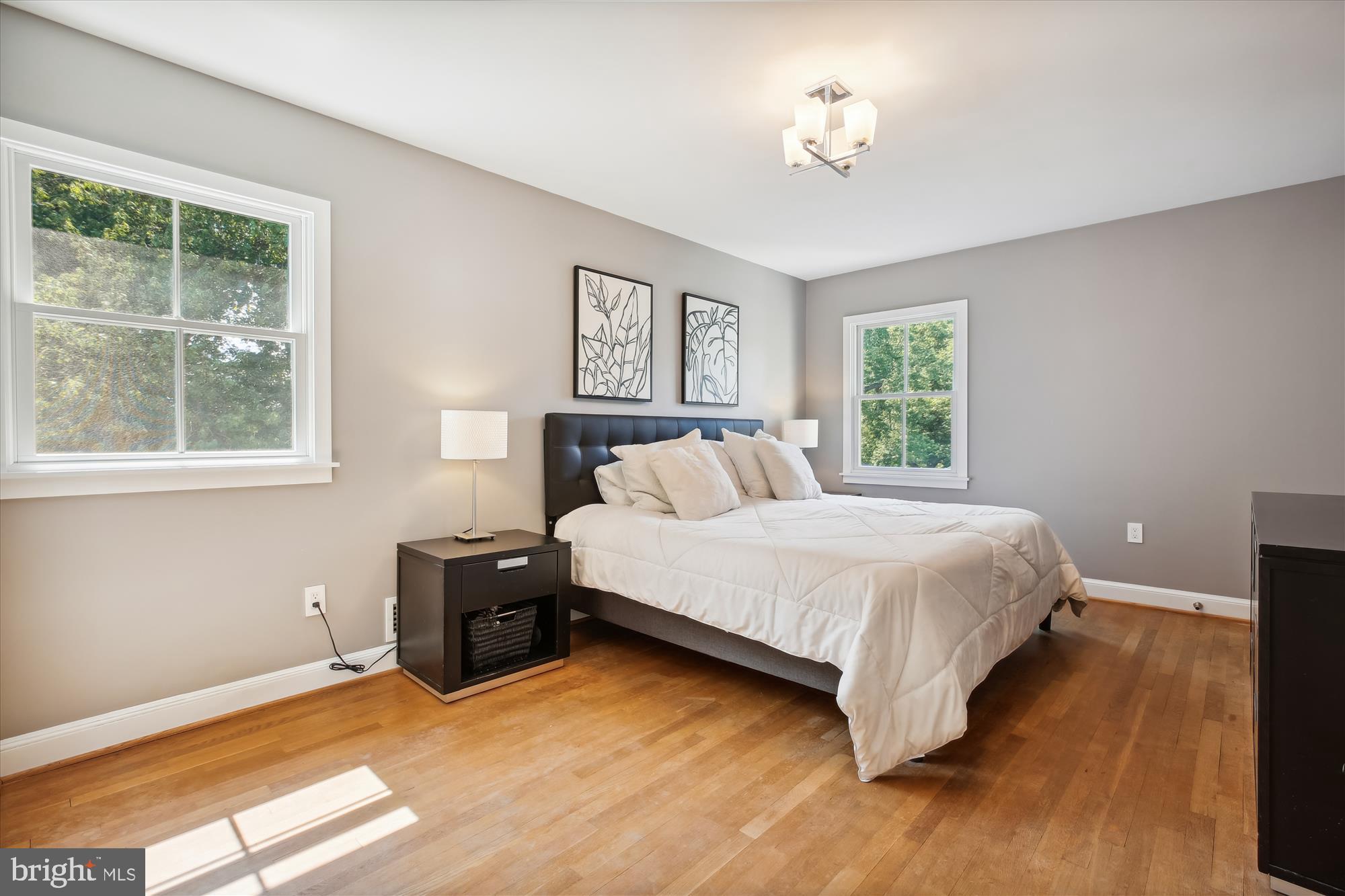 KENWOOD PARK - Residential Lease