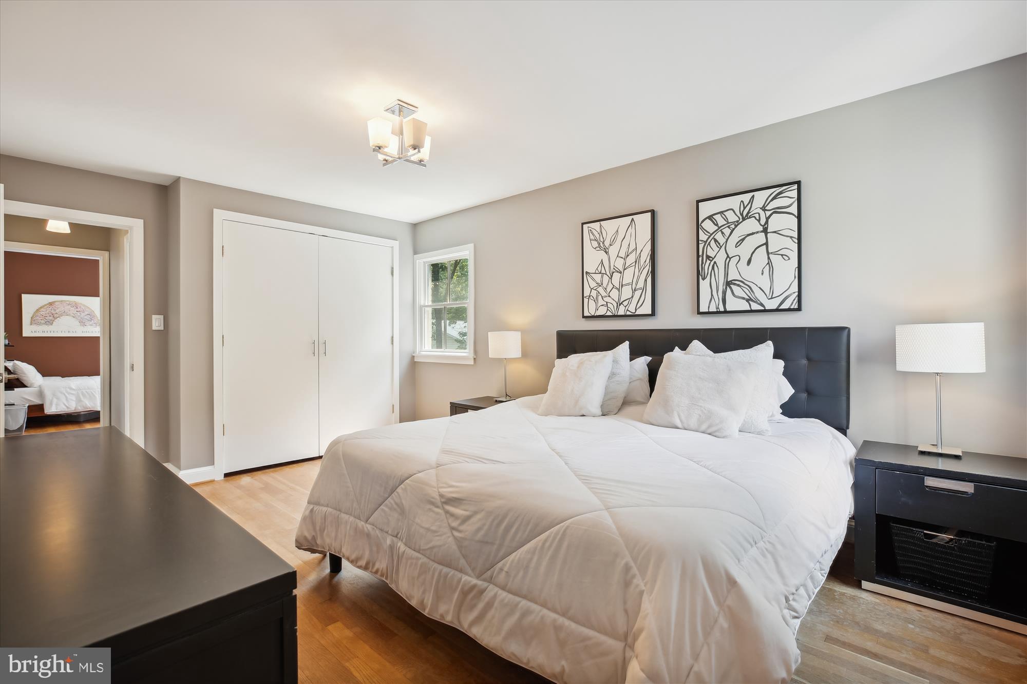 KENWOOD PARK - Residential Lease