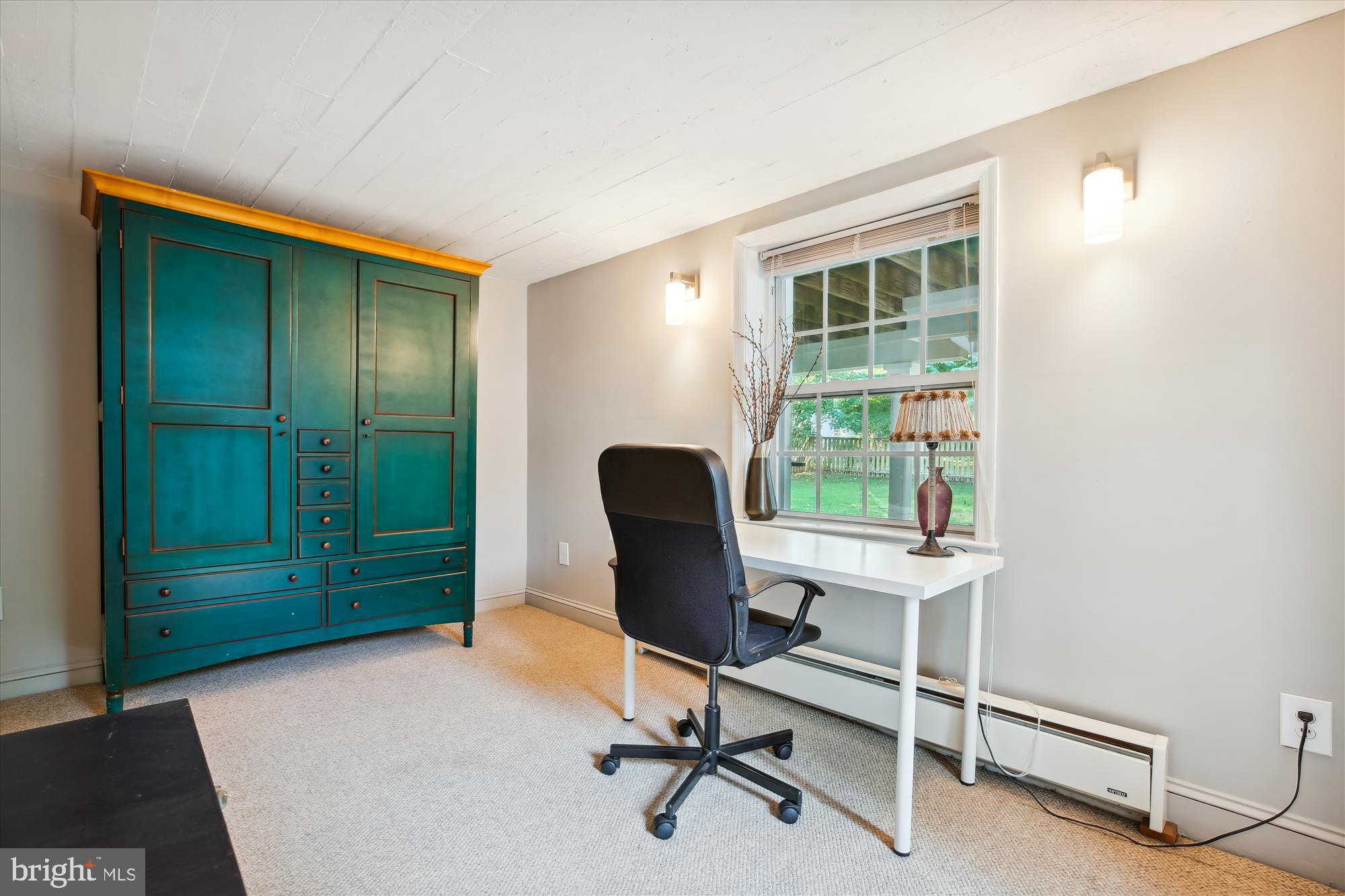 KENWOOD PARK - Residential Lease