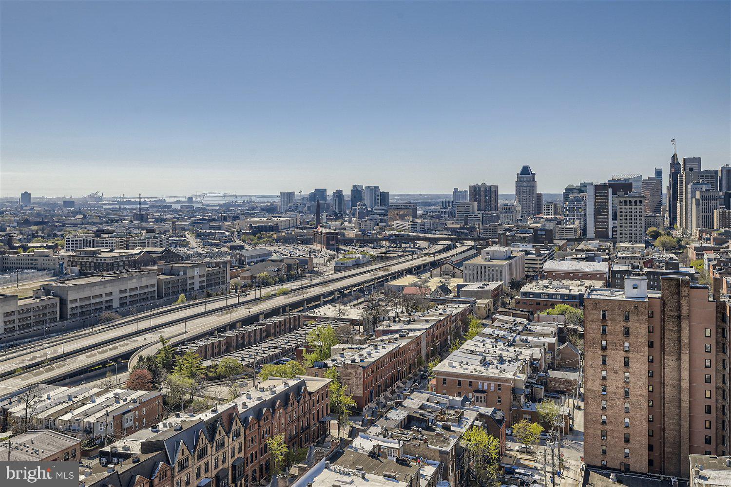 MOUNT VERNON PLACE HISTORIC DISTRICT - Residential Lease