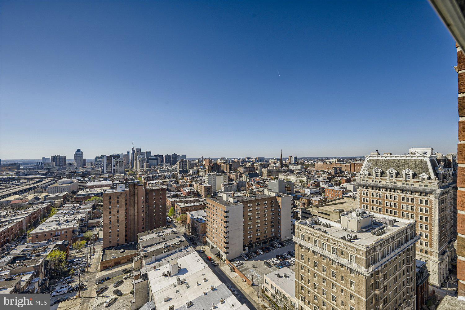 MOUNT VERNON PLACE HISTORIC DISTRICT - Residential Lease