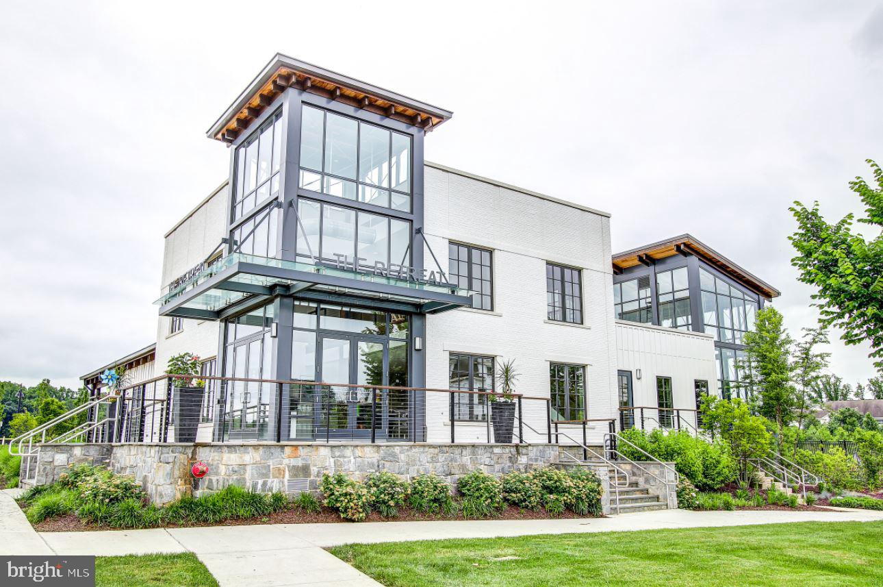 CROWN FARM - Residential Lease