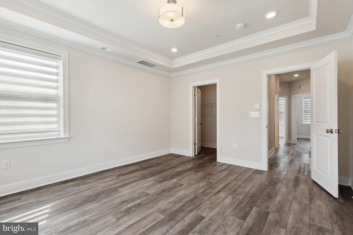 CROWN FARM - Residential Lease