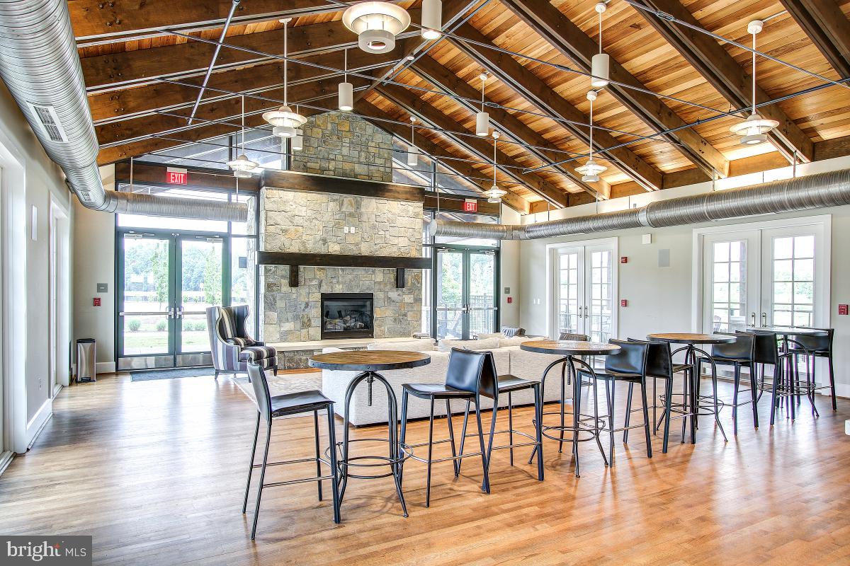 CROWN FARM - Residential Lease