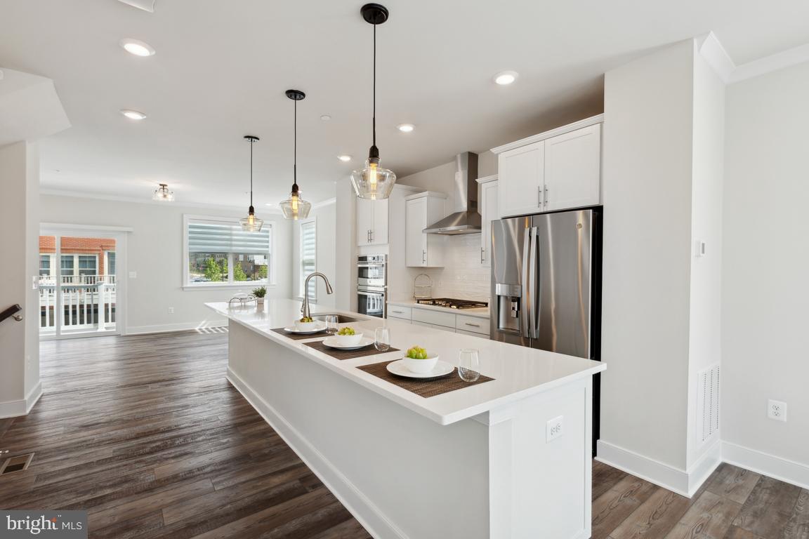 CROWN FARM - Residential Lease