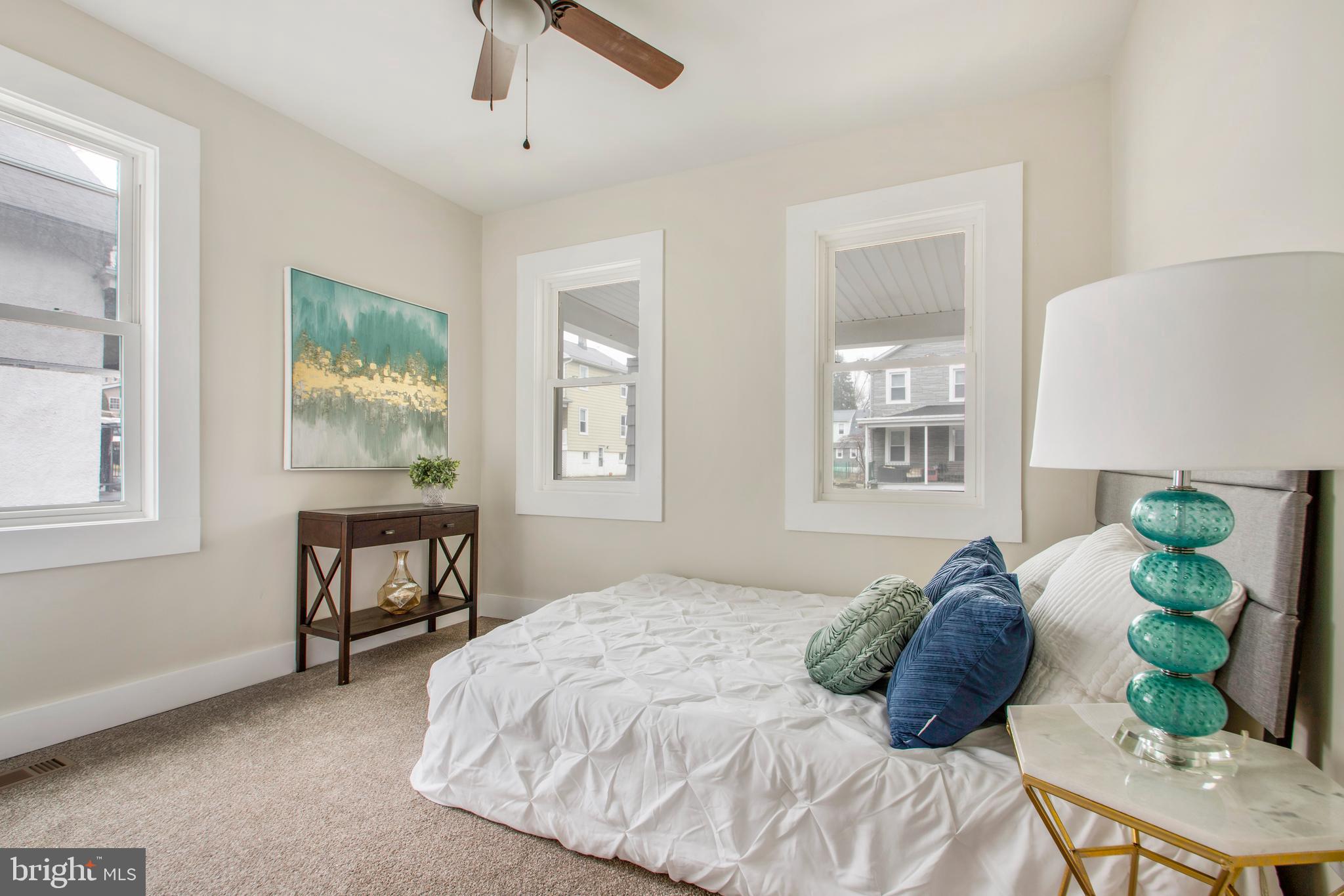 MOUNT WASHINGTON - Residential