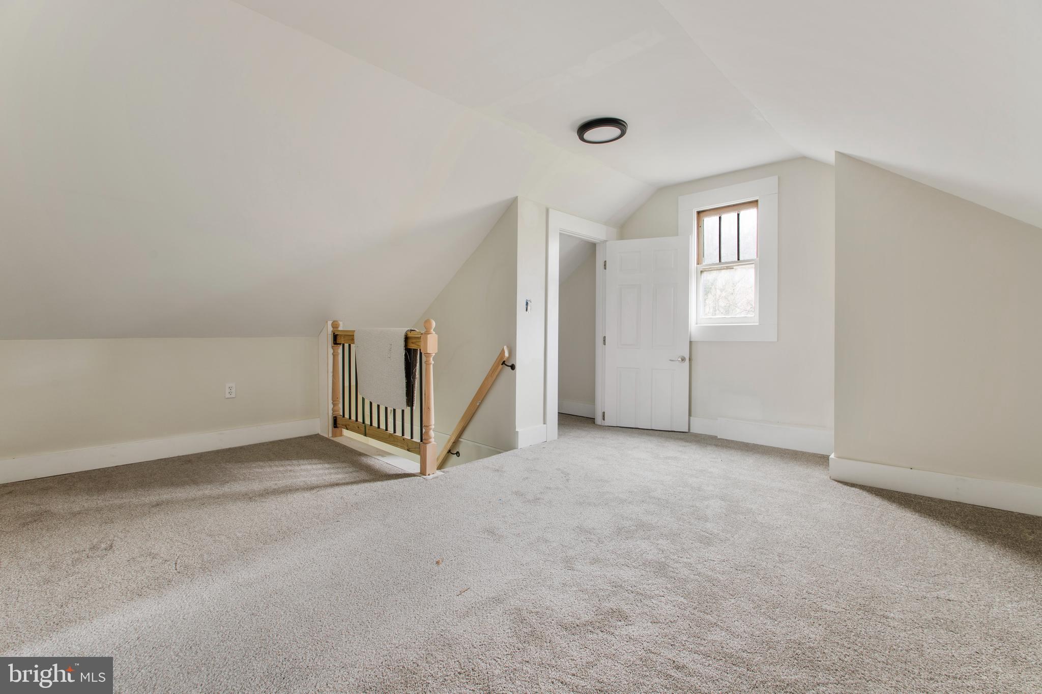 MOUNT WASHINGTON - Residential