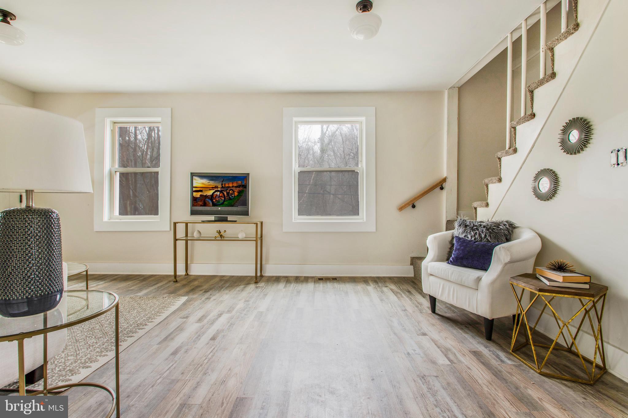 MOUNT WASHINGTON - Residential