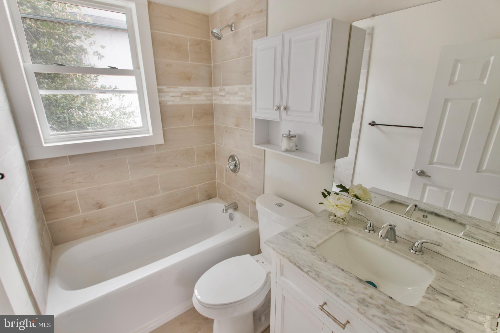 MOUNT WASHINGTON - Residential