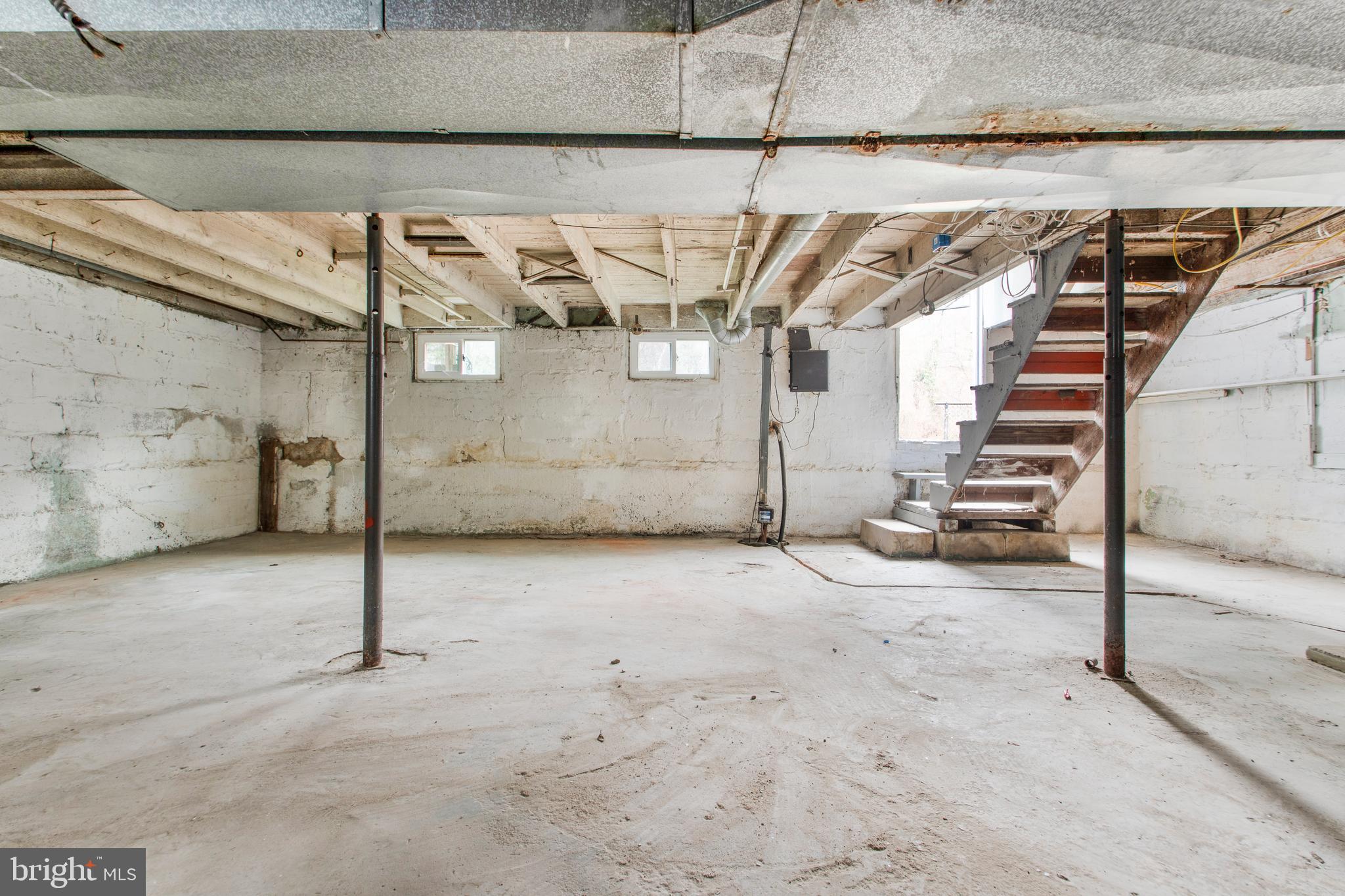 MOUNT WASHINGTON - Residential