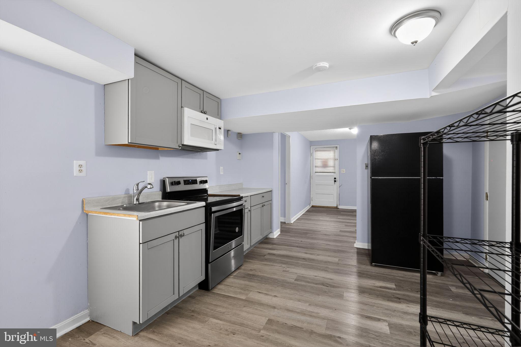 COLLEGE PARK - Residential