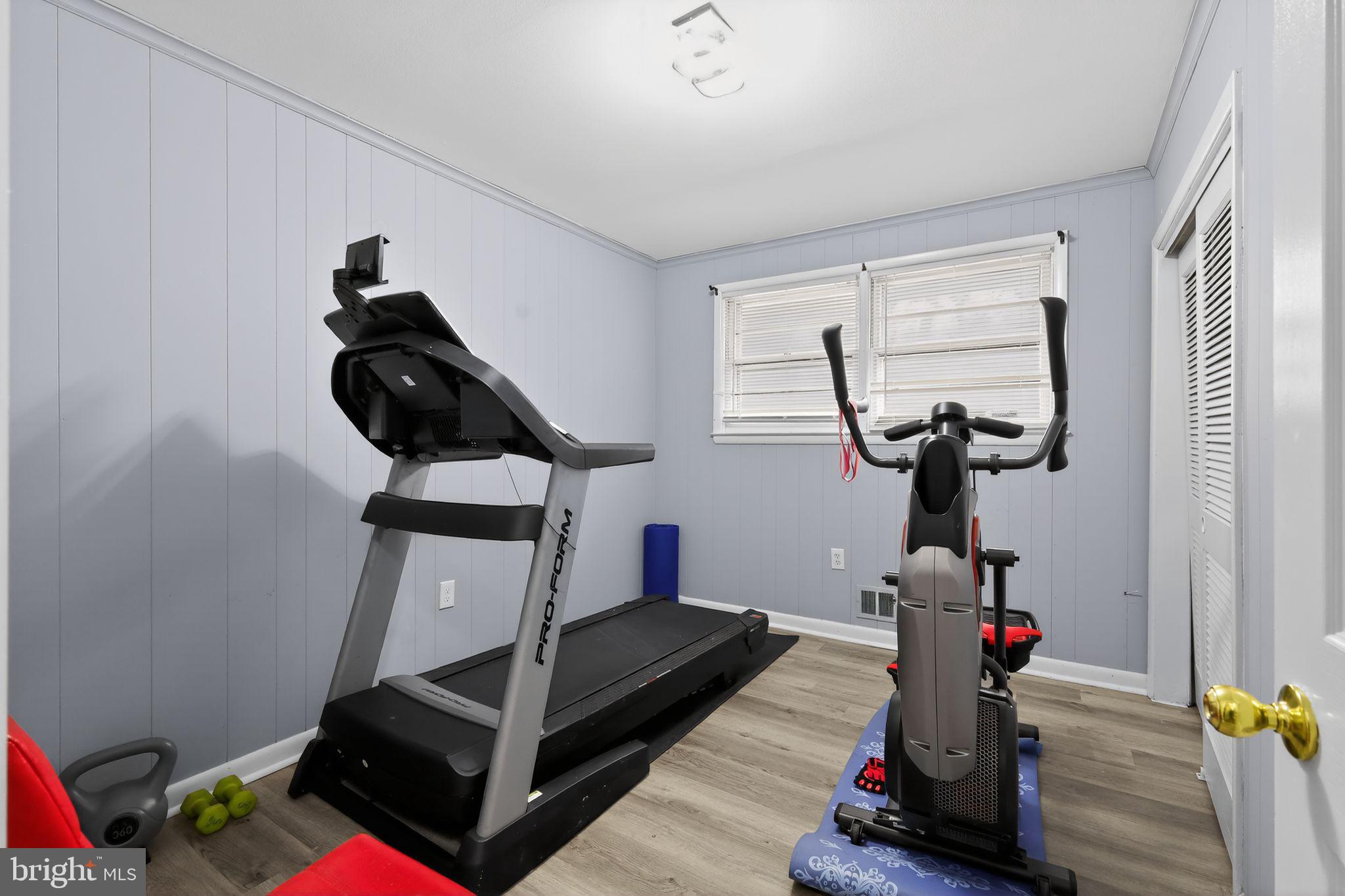 COLLEGE PARK - Residential