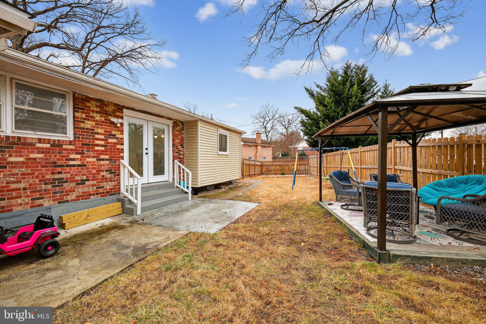 COLLEGE PARK - Residential