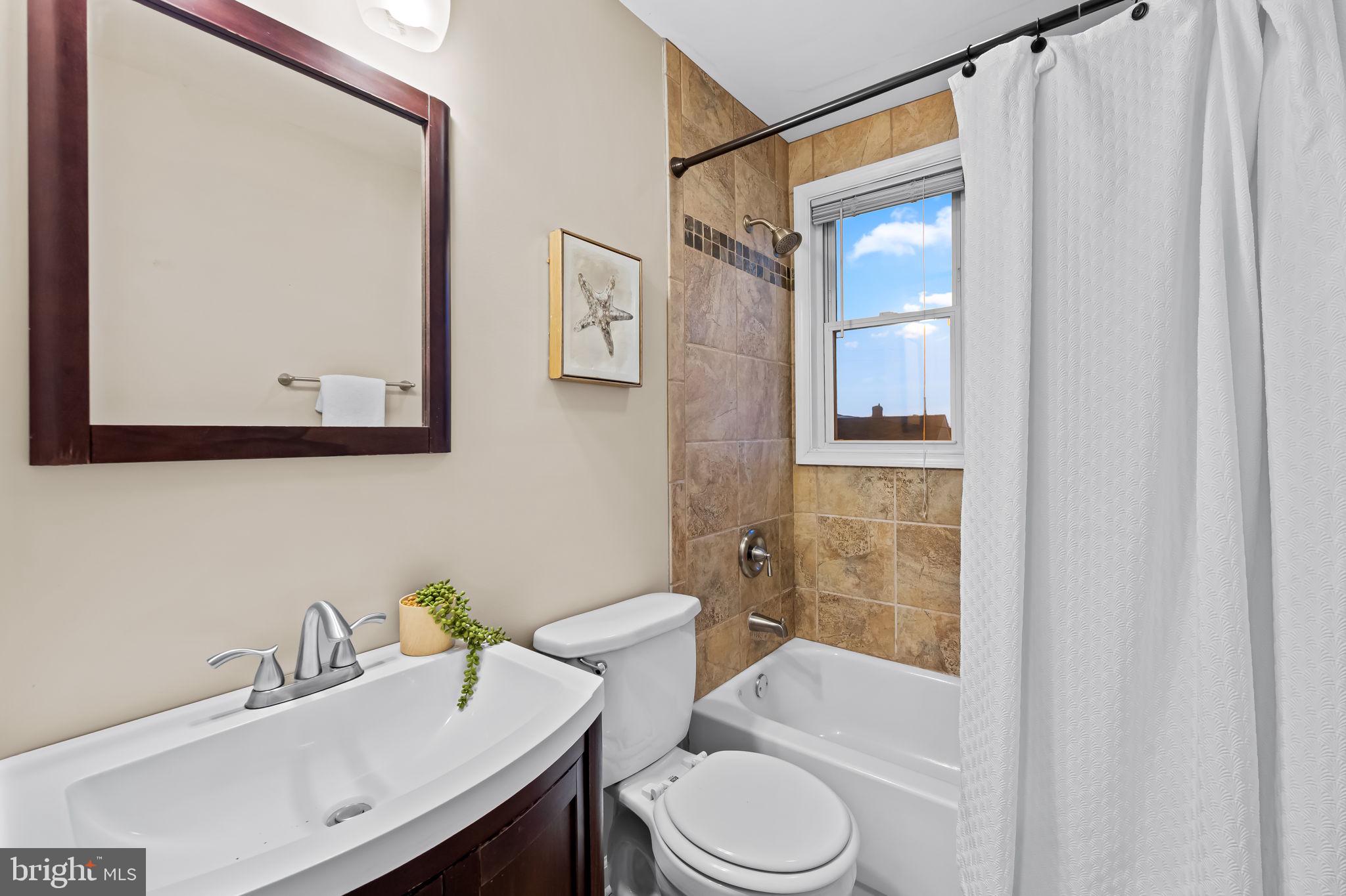 EASTFIELD - Residential