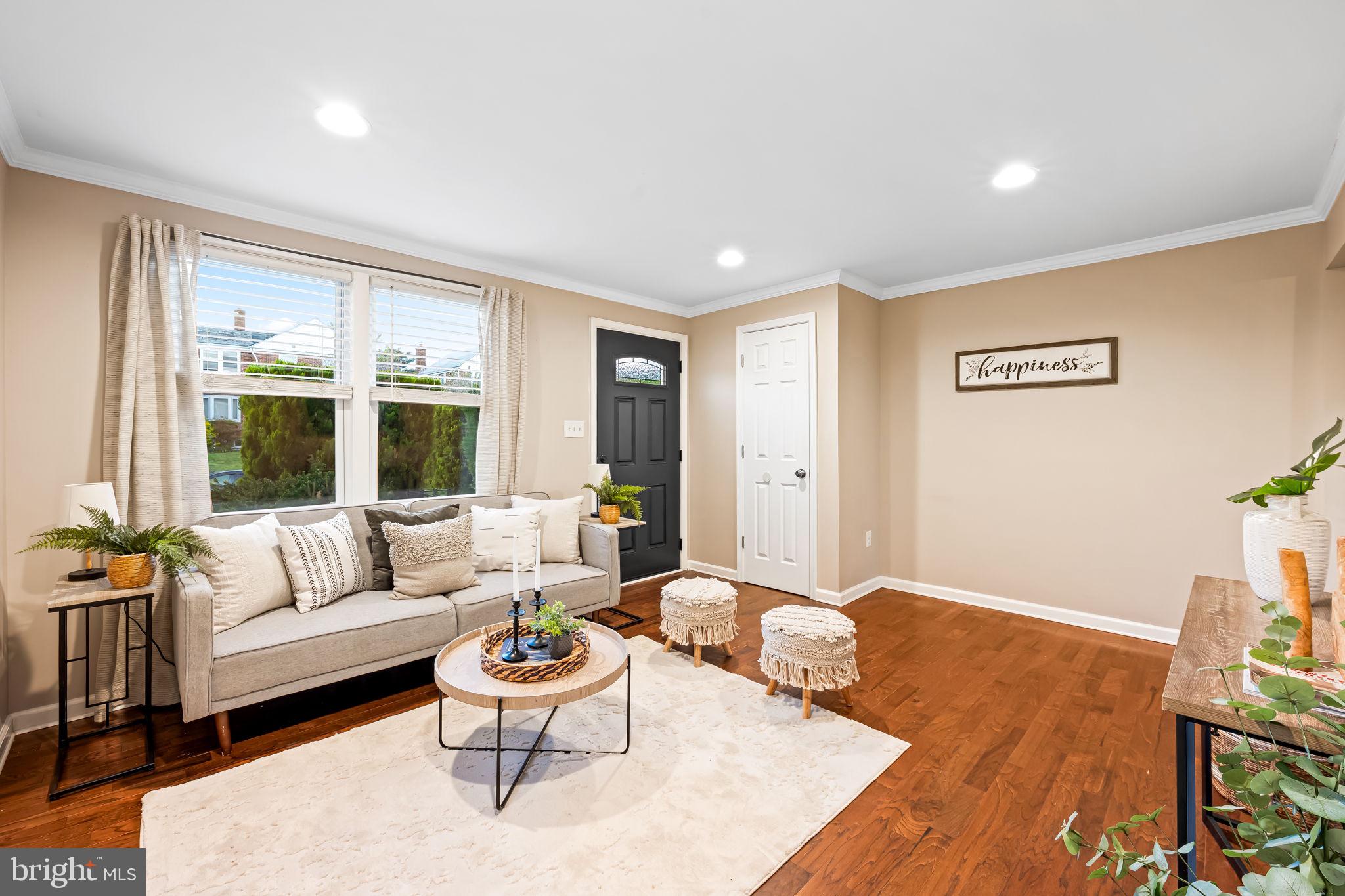 EASTFIELD - Residential