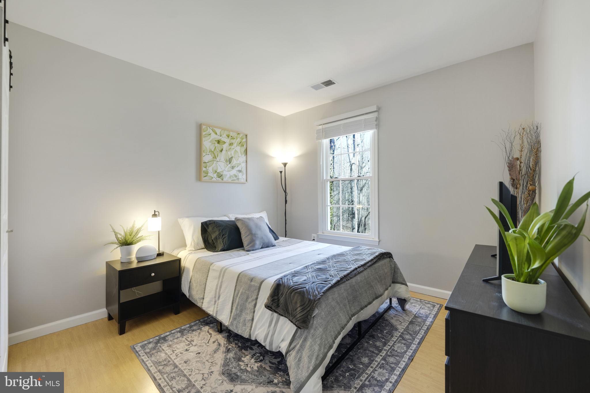 DEEPWOOD - Residential