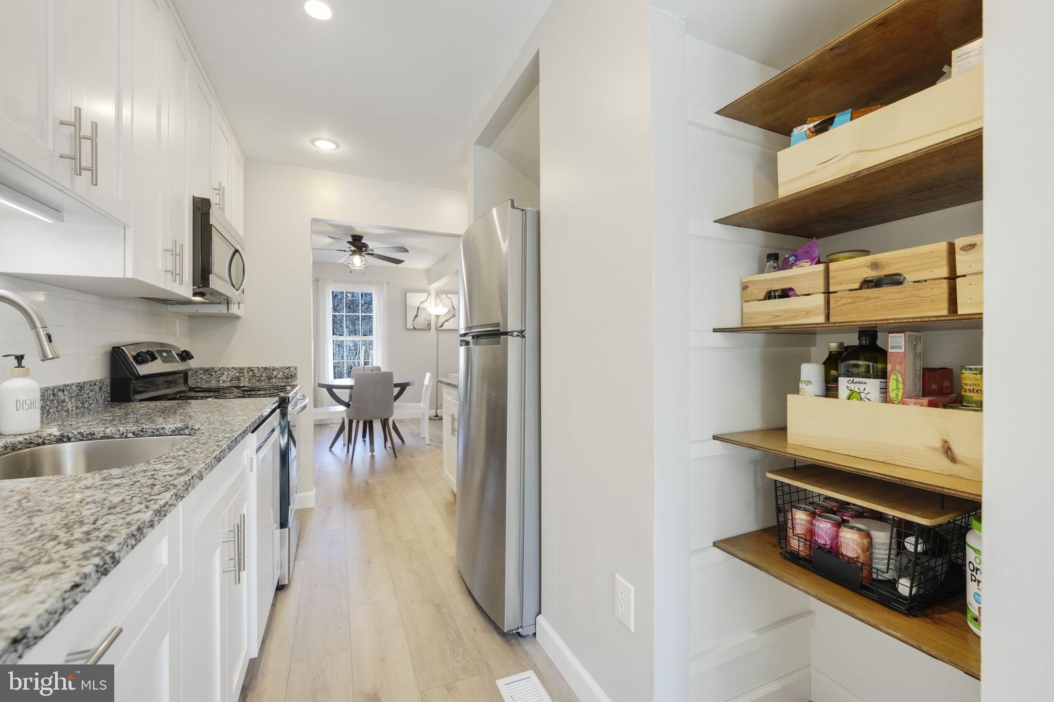 DEEPWOOD - Residential