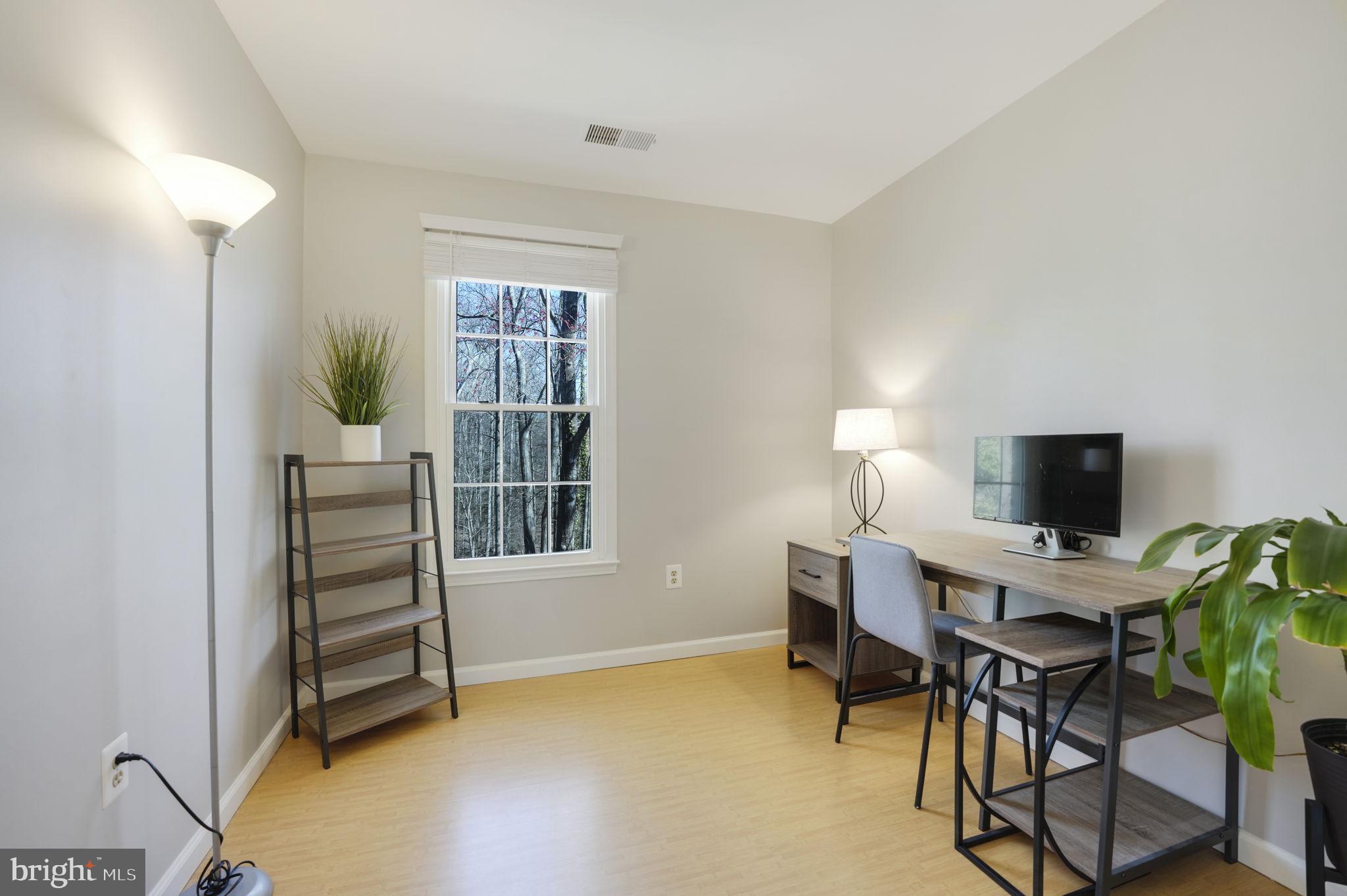 DEEPWOOD - Residential