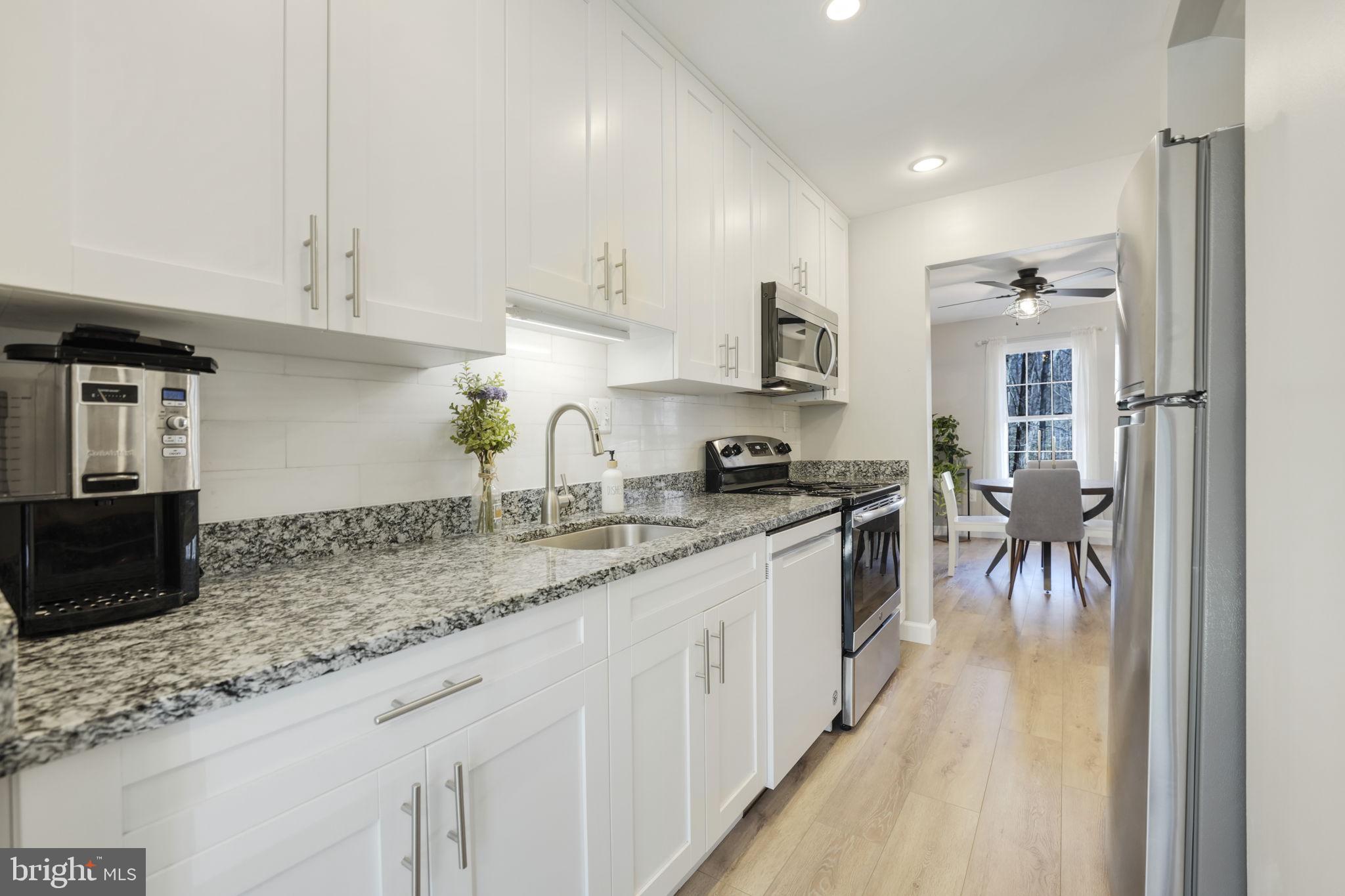 DEEPWOOD - Residential