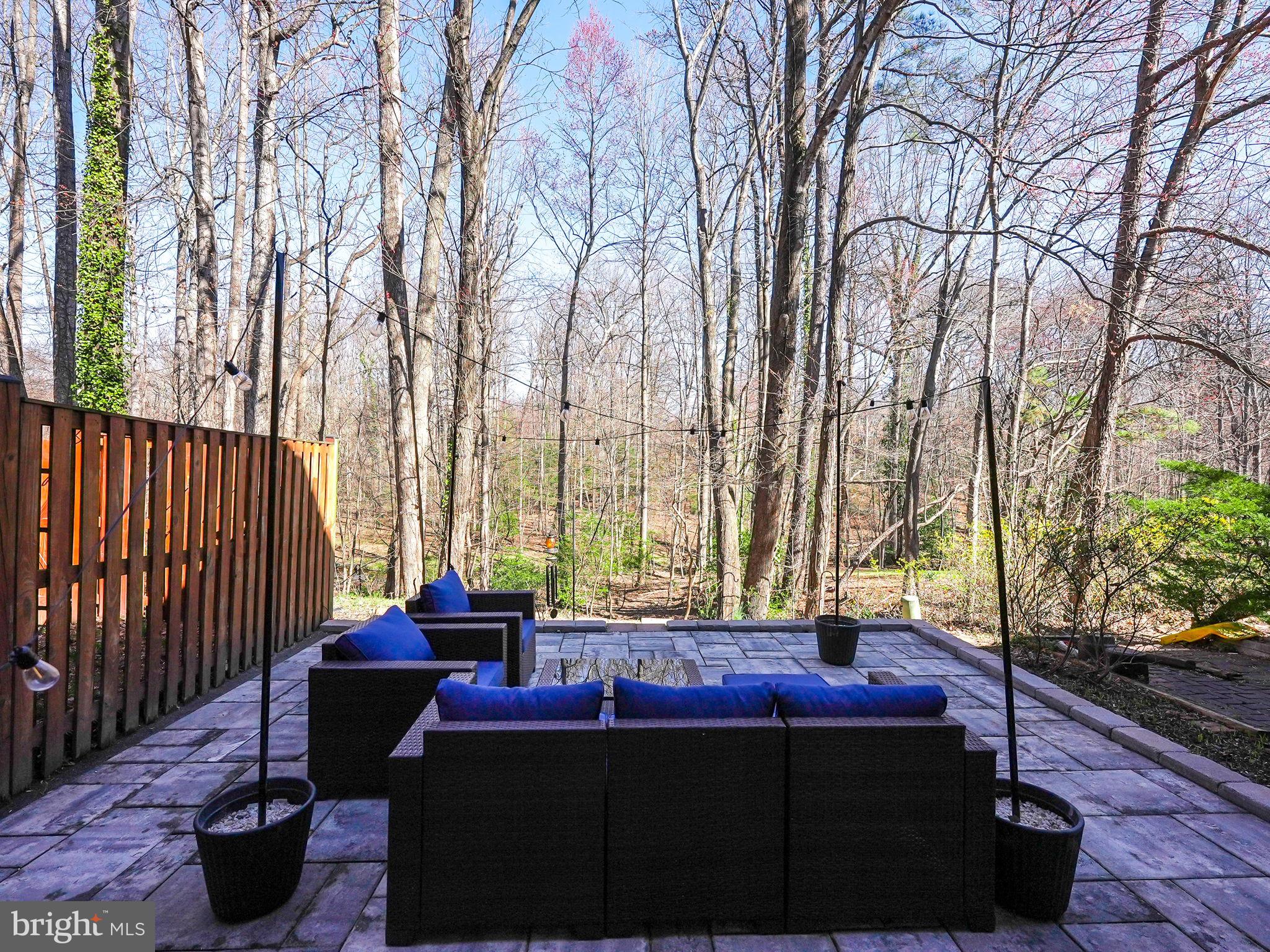 DEEPWOOD - Residential