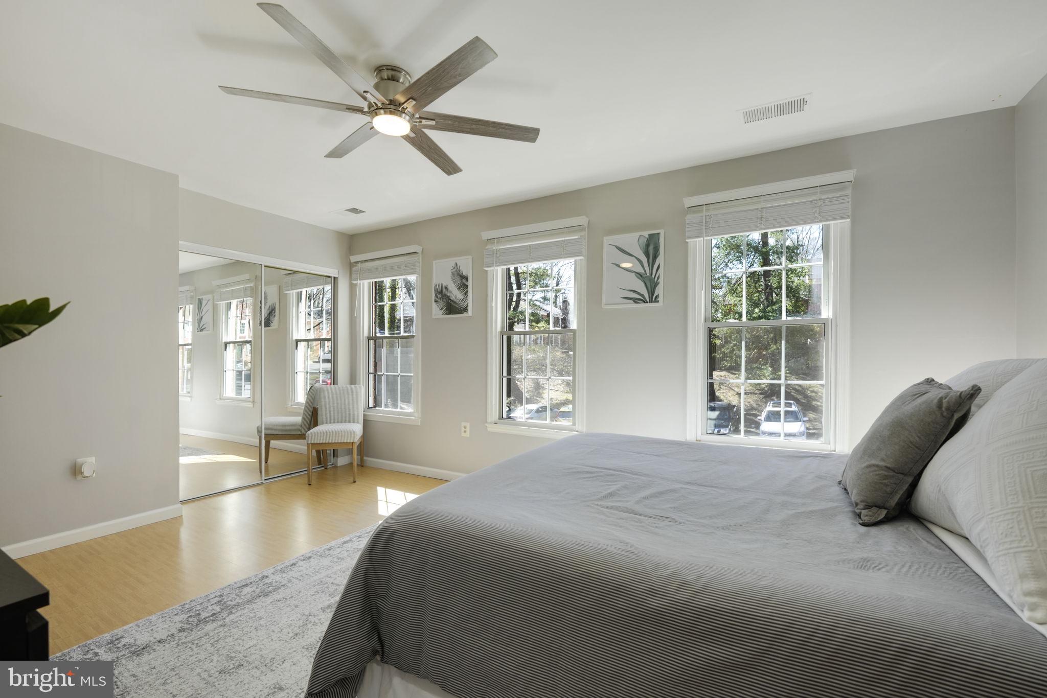 DEEPWOOD - Residential