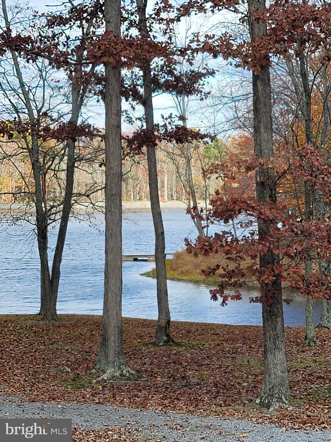 LAKE FOREST ESTATES - Residential