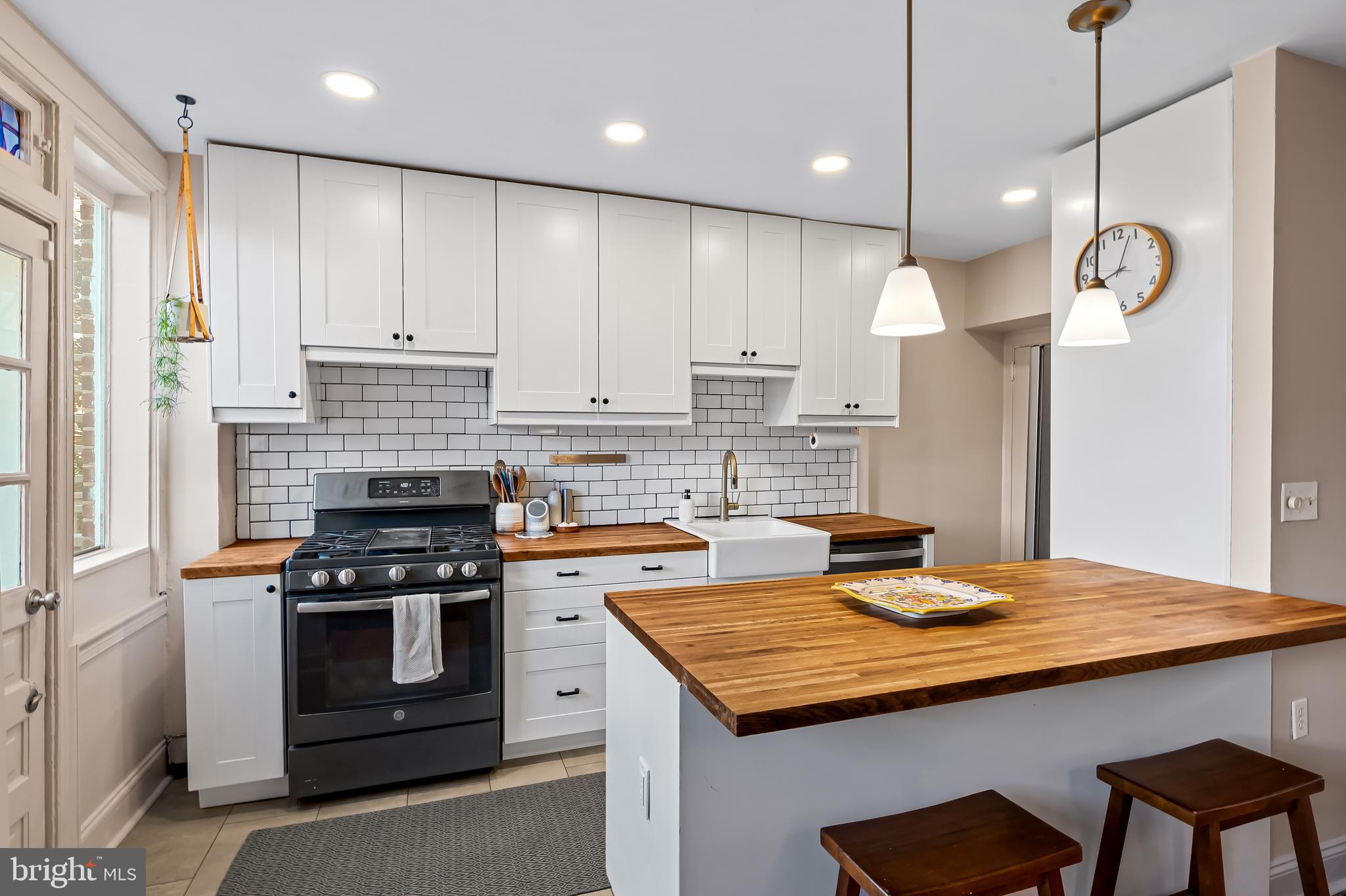 EDNOR GARDENS HISTORIC DISTRICT - Residential