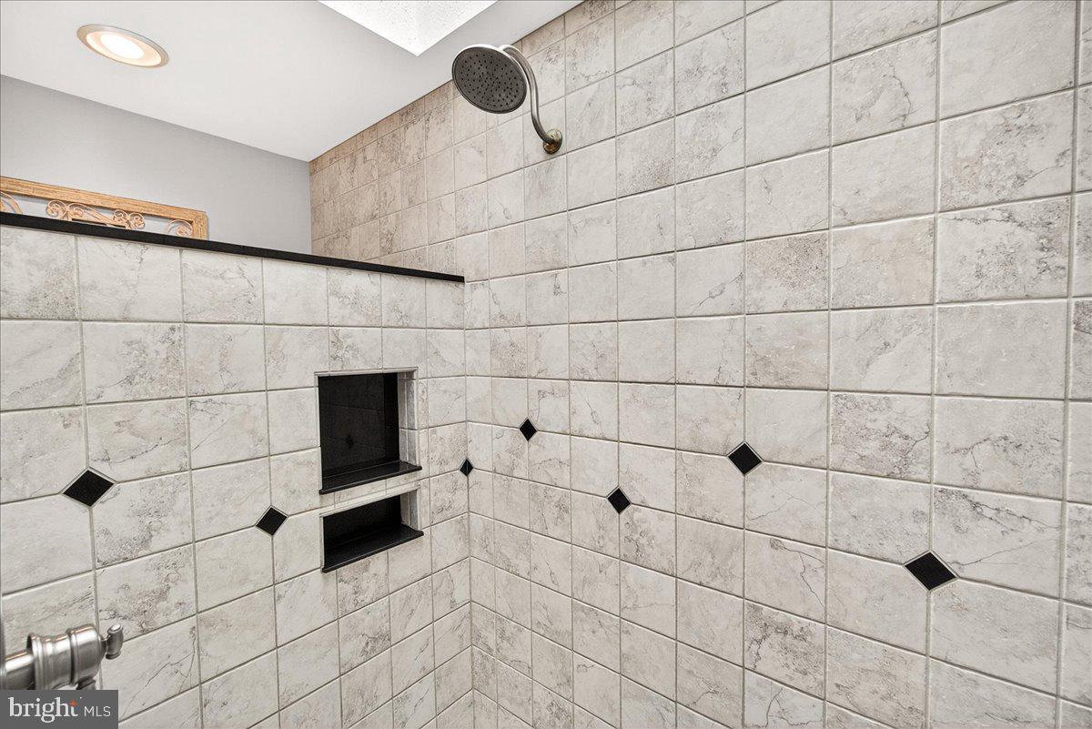 ROBINWOOD - Residential