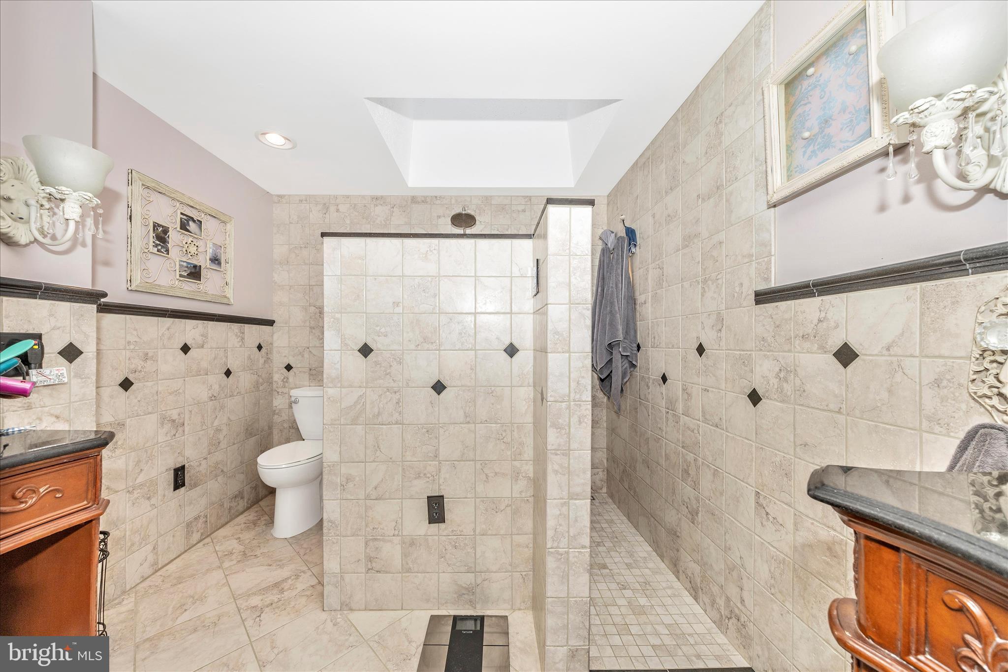 ROBINWOOD - Residential